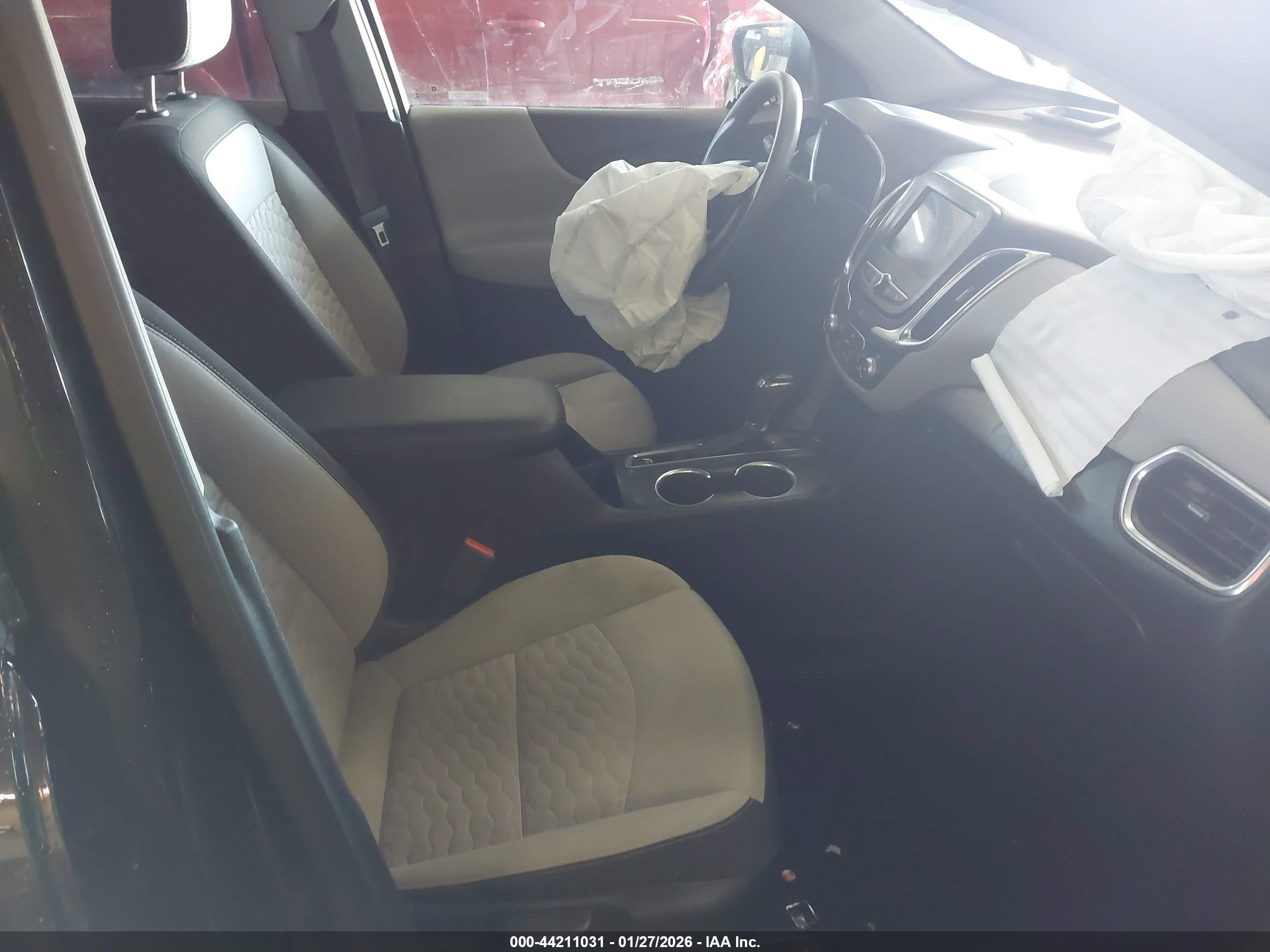 CHEVROLET EQUINOX image 5