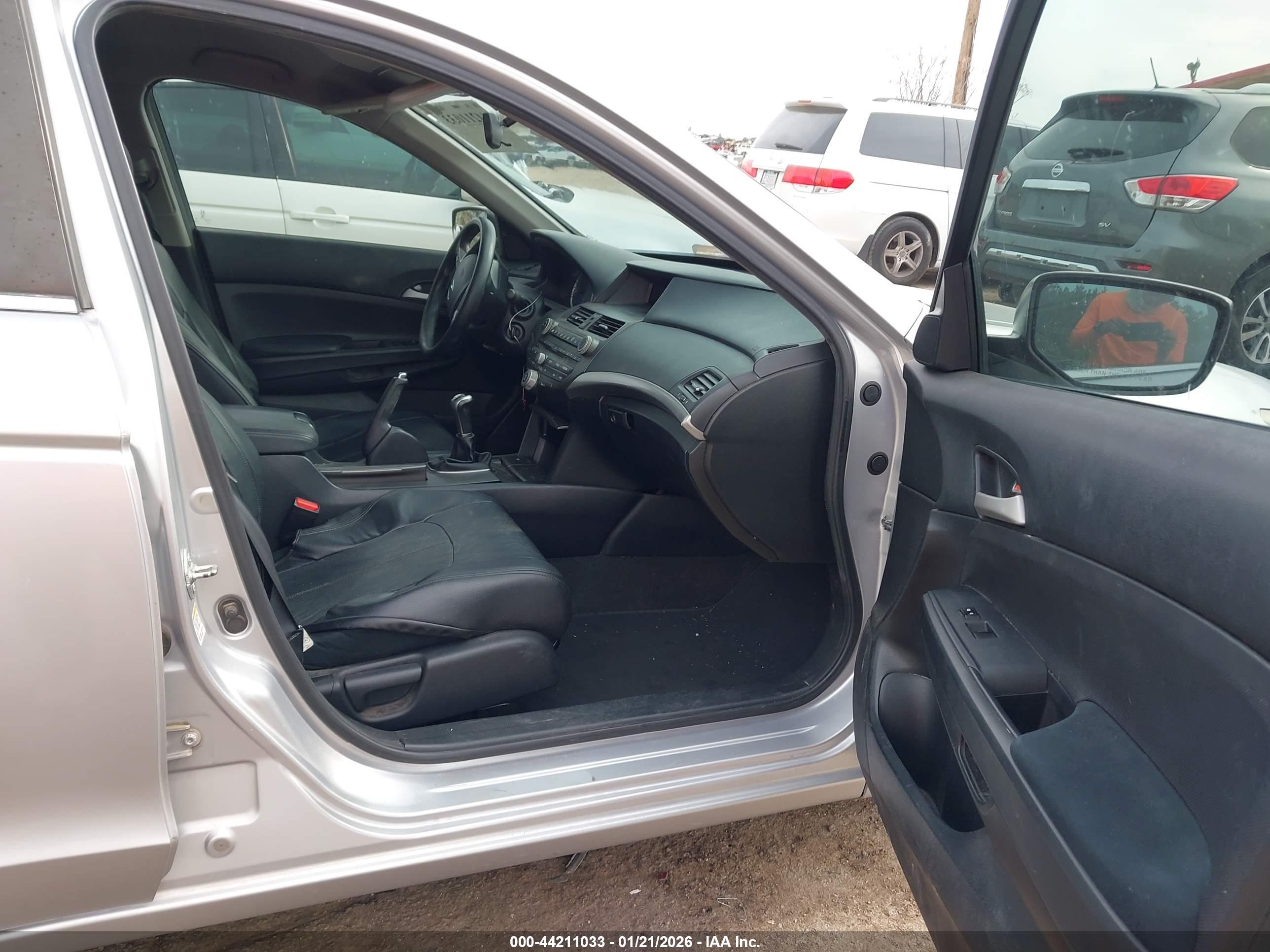 HONDA ACCORD image 5