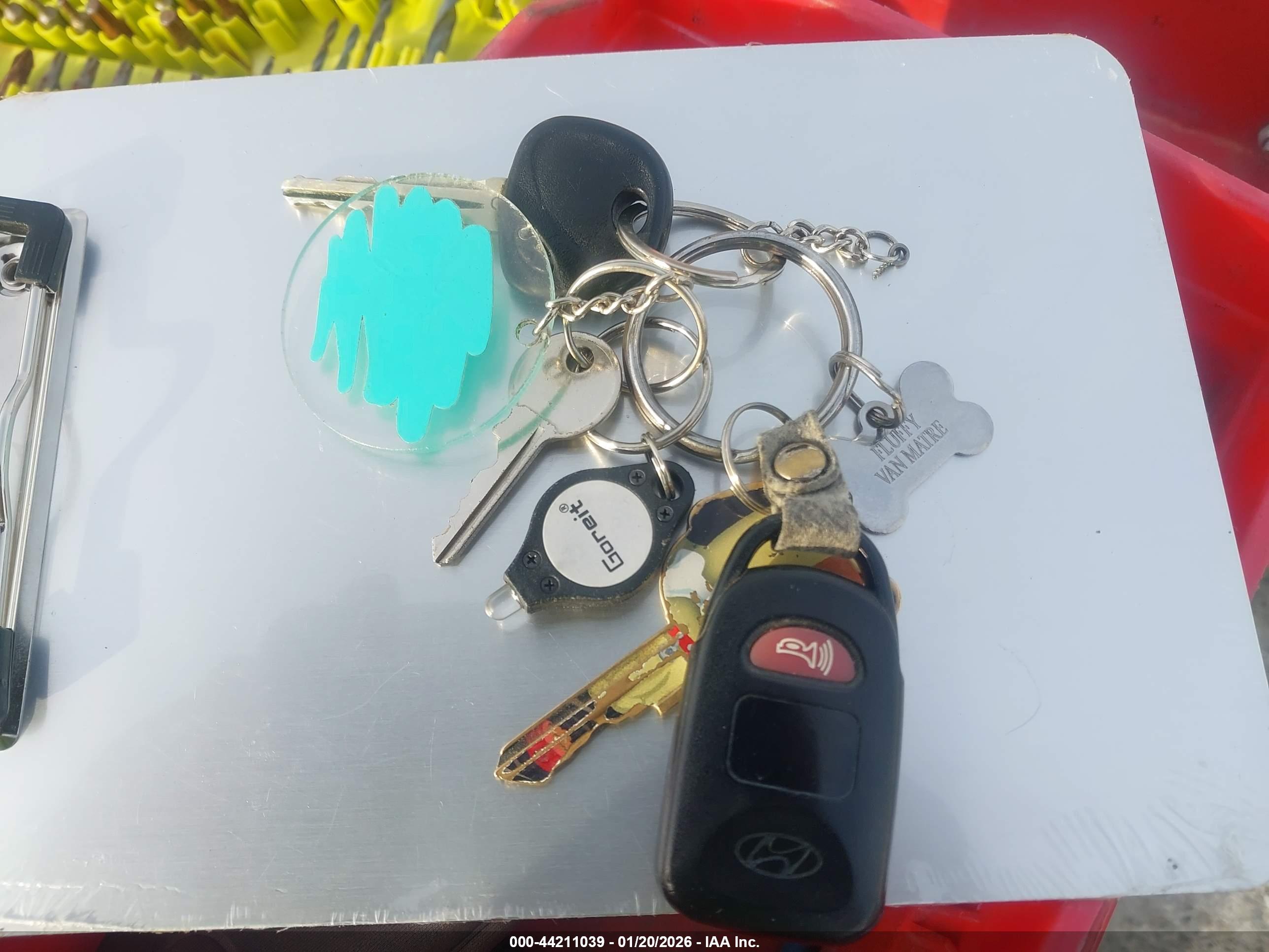 HYUNDAI ELANTRA image 11