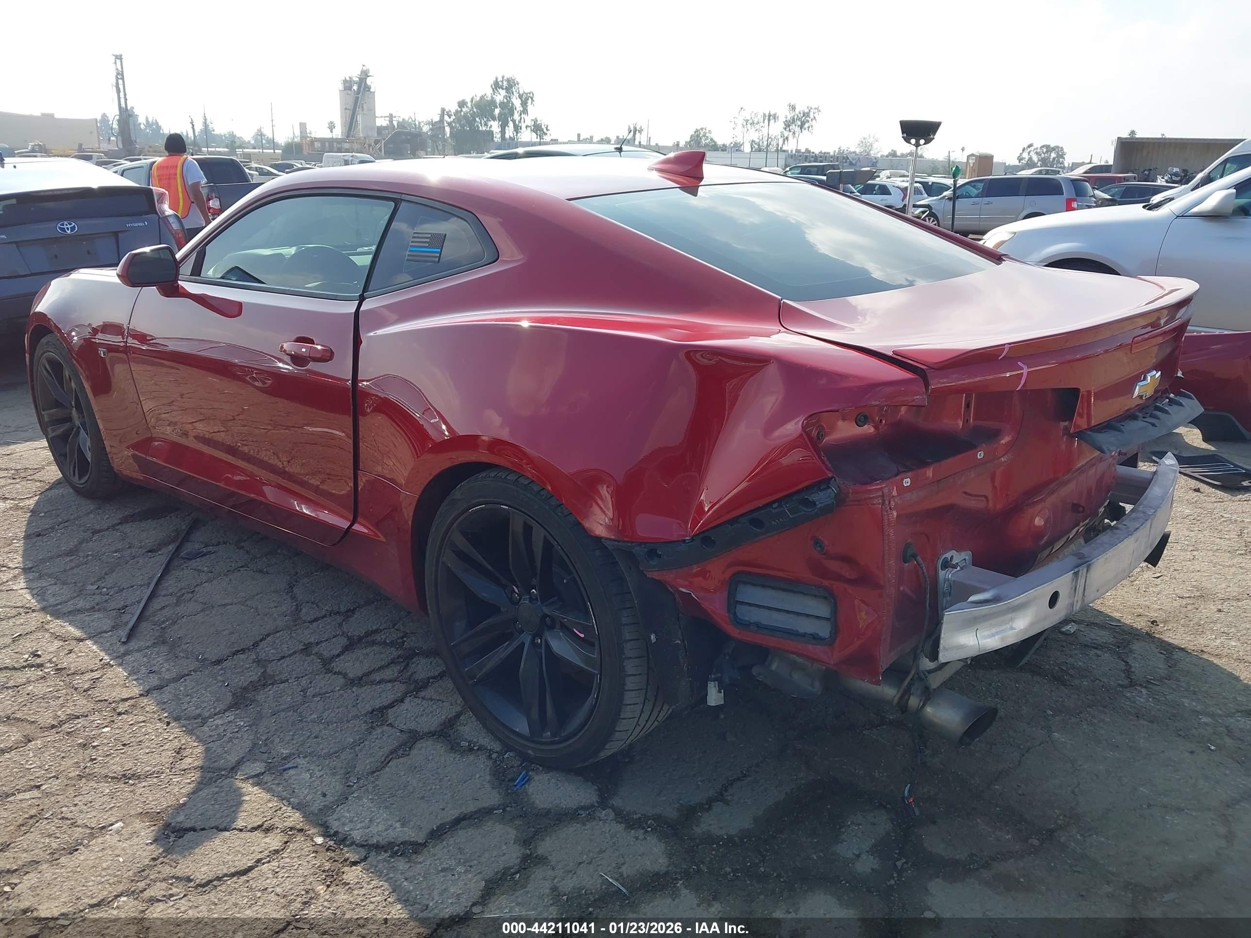 CHEVROLET CAMARO image 3