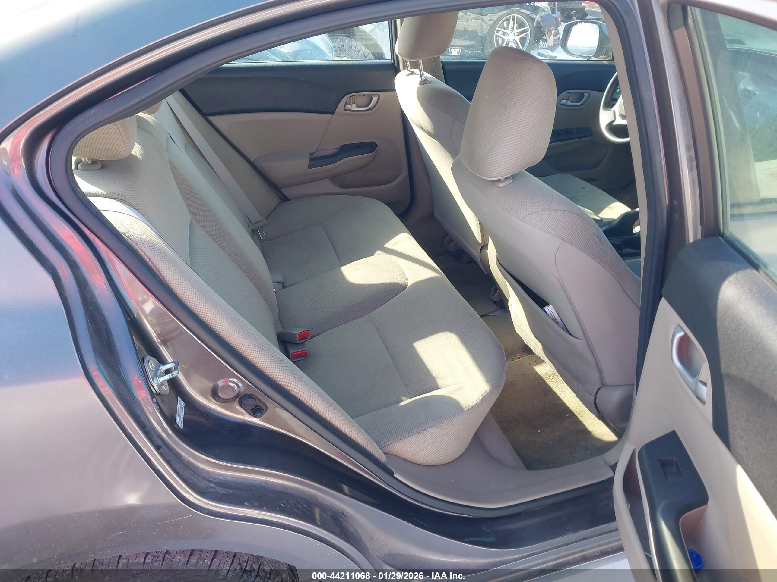 HONDA CIVIC image 8