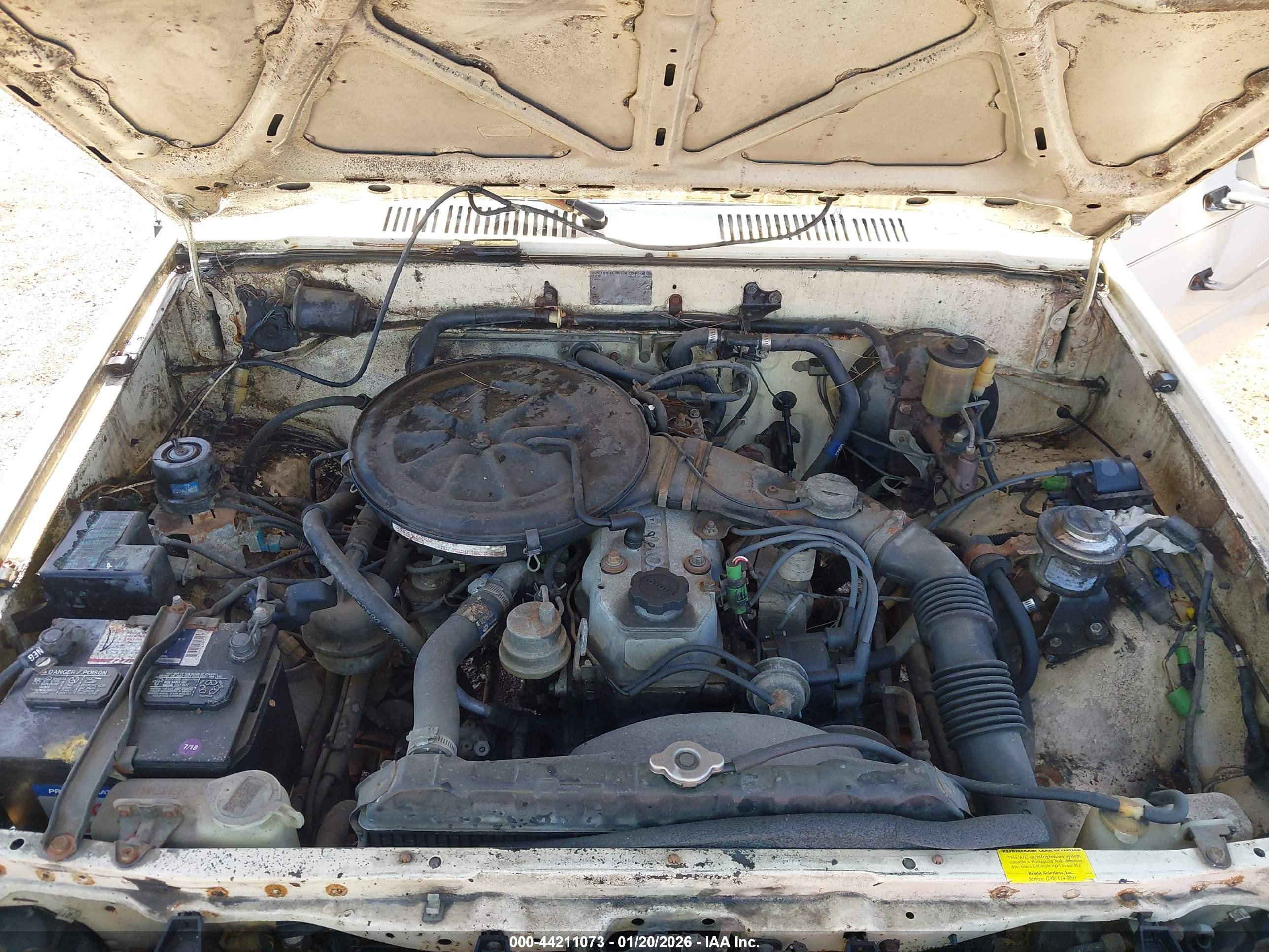 TOYOTA PICKUP image 10
