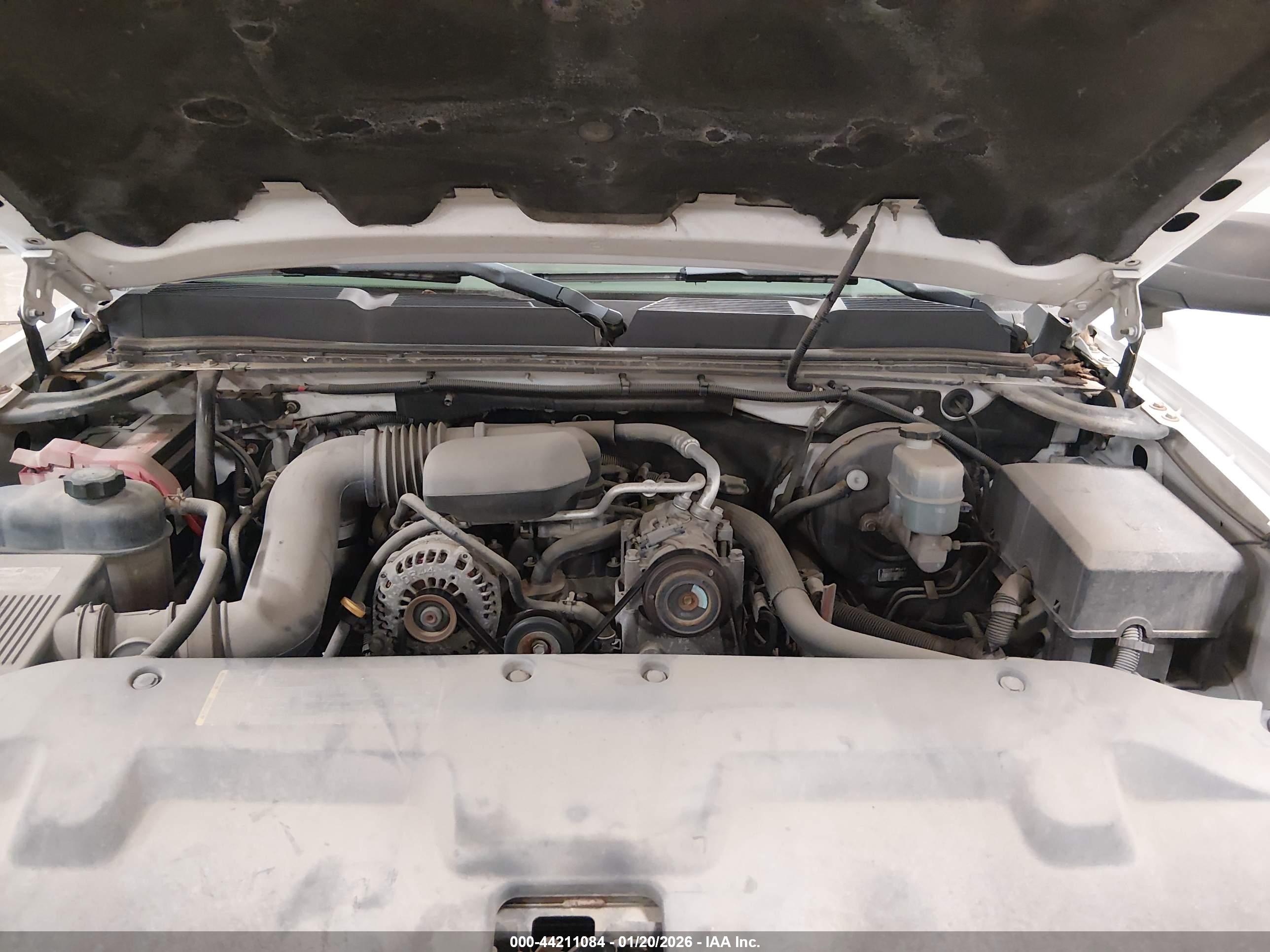 CHEVROLET SILVERADO image 10