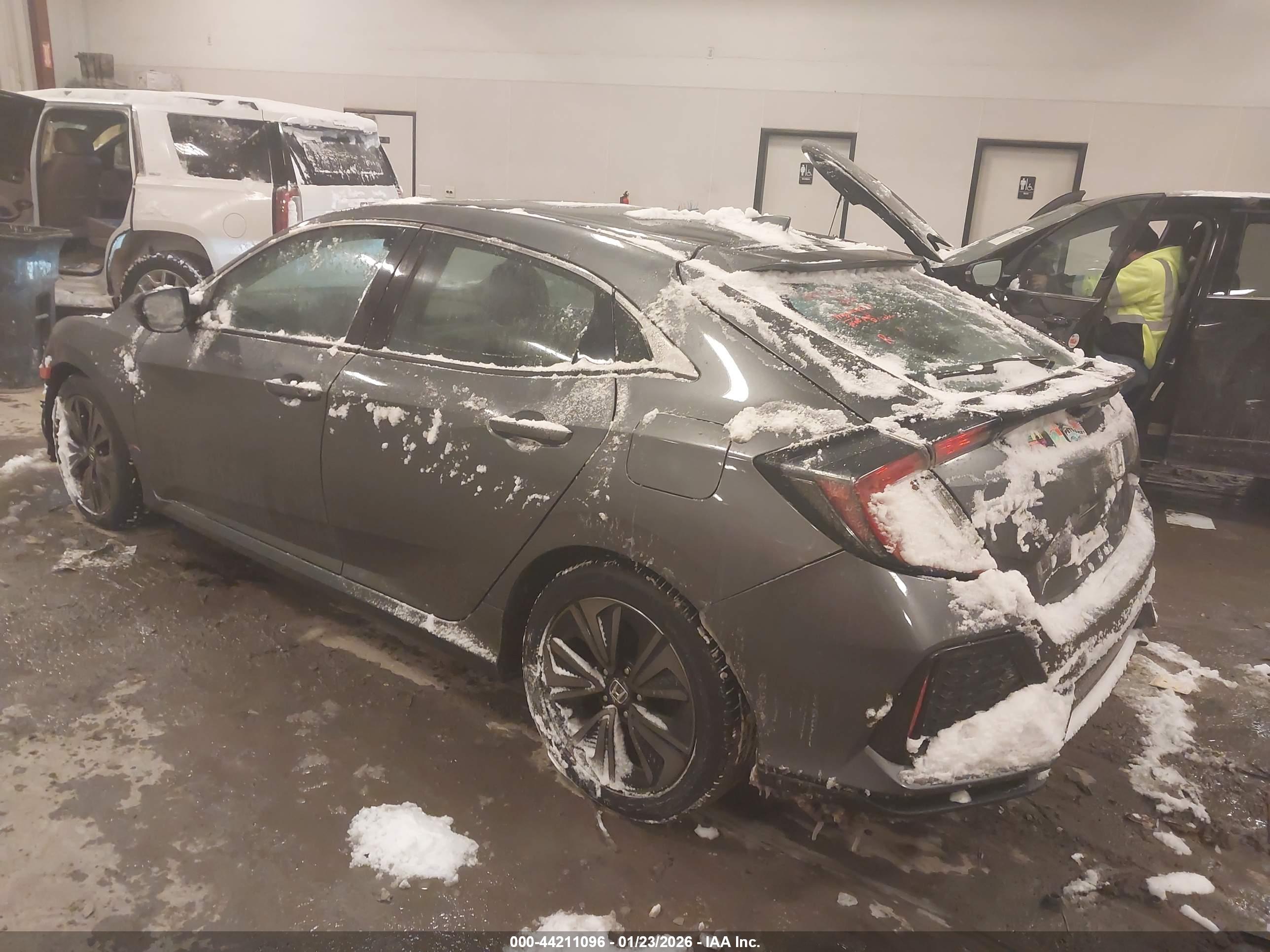 HONDA CIVIC image 3