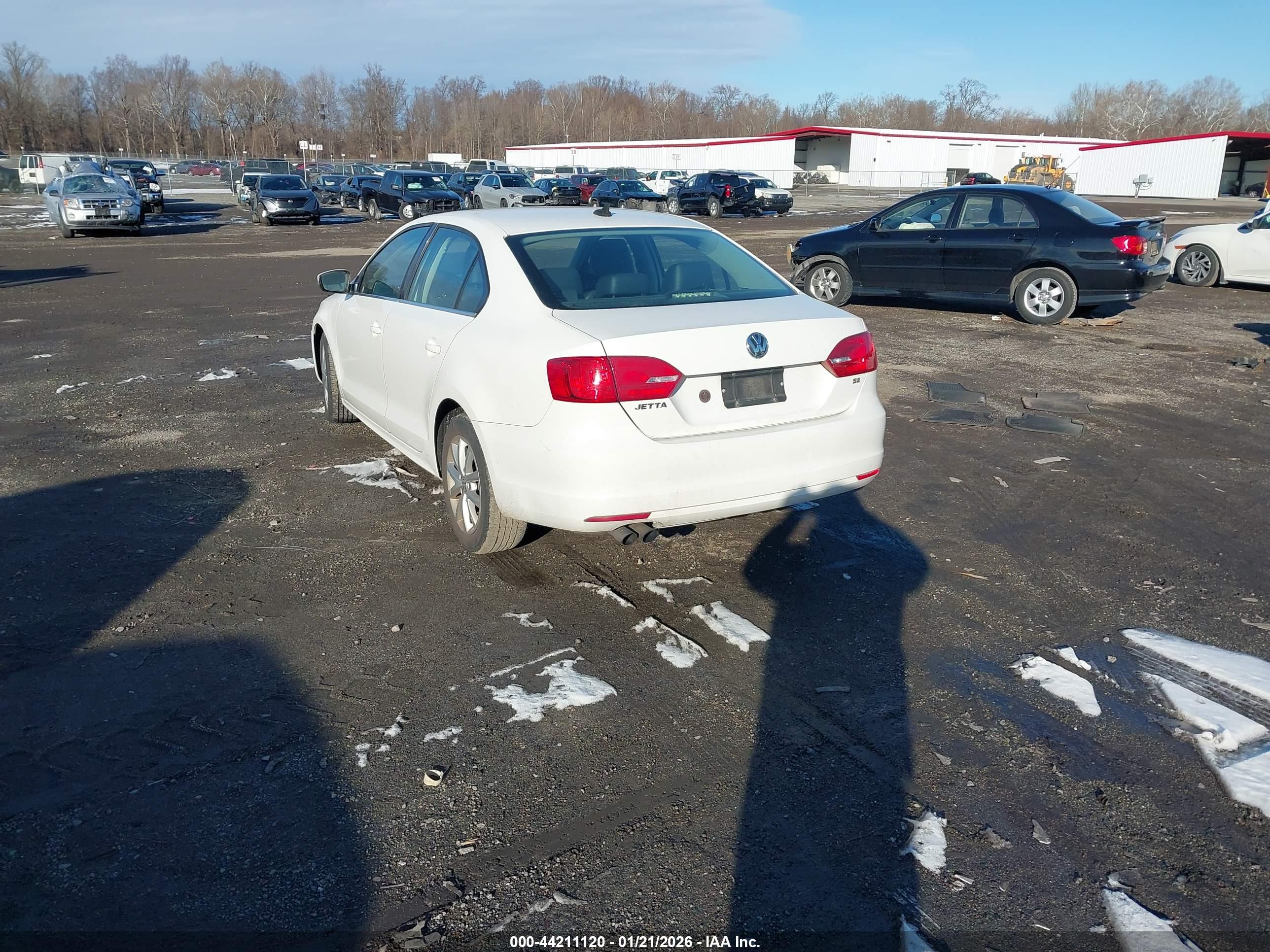 VOLKSWAGEN JETTA image 3