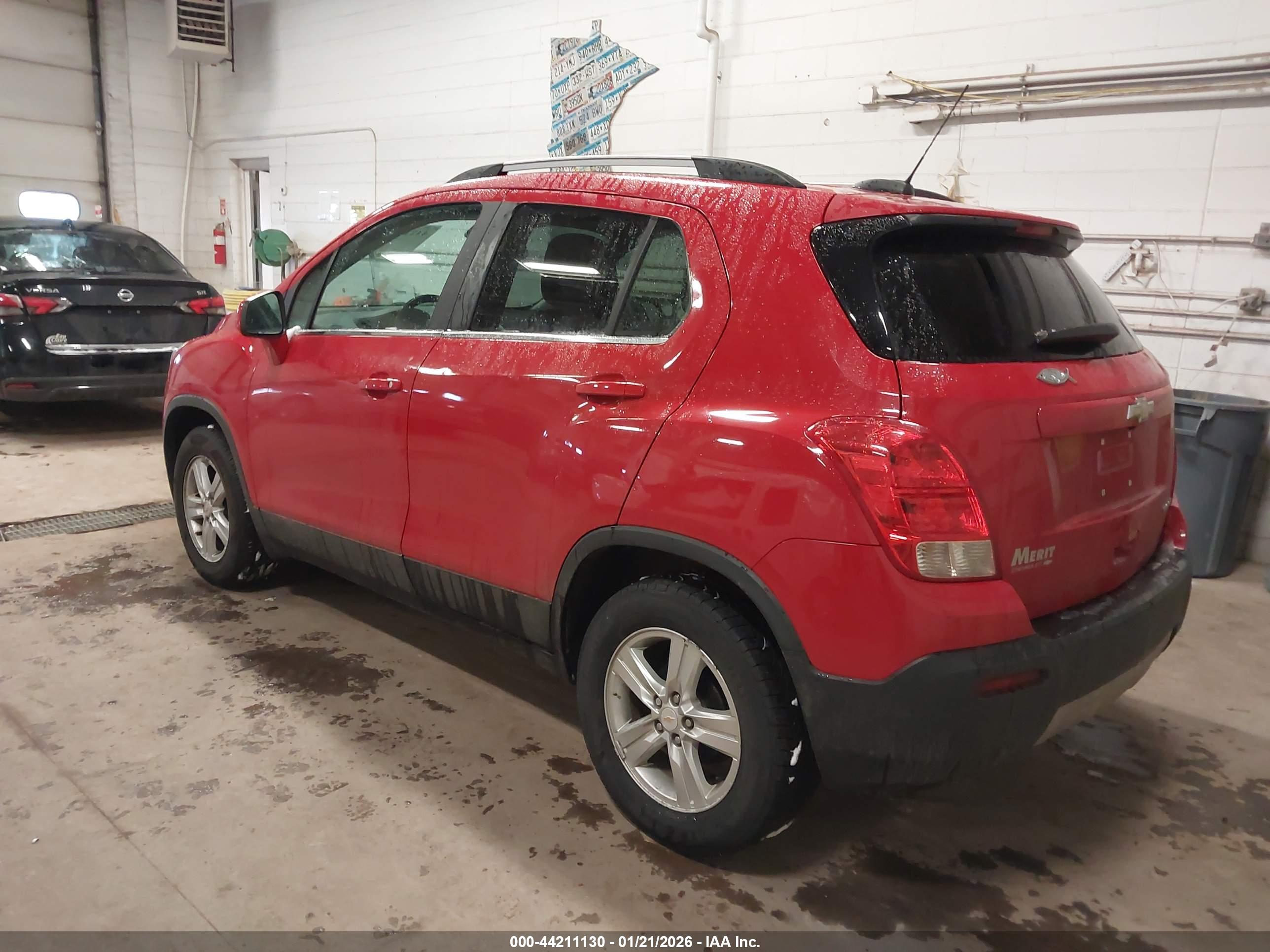 CHEVROLET TRAX image 3