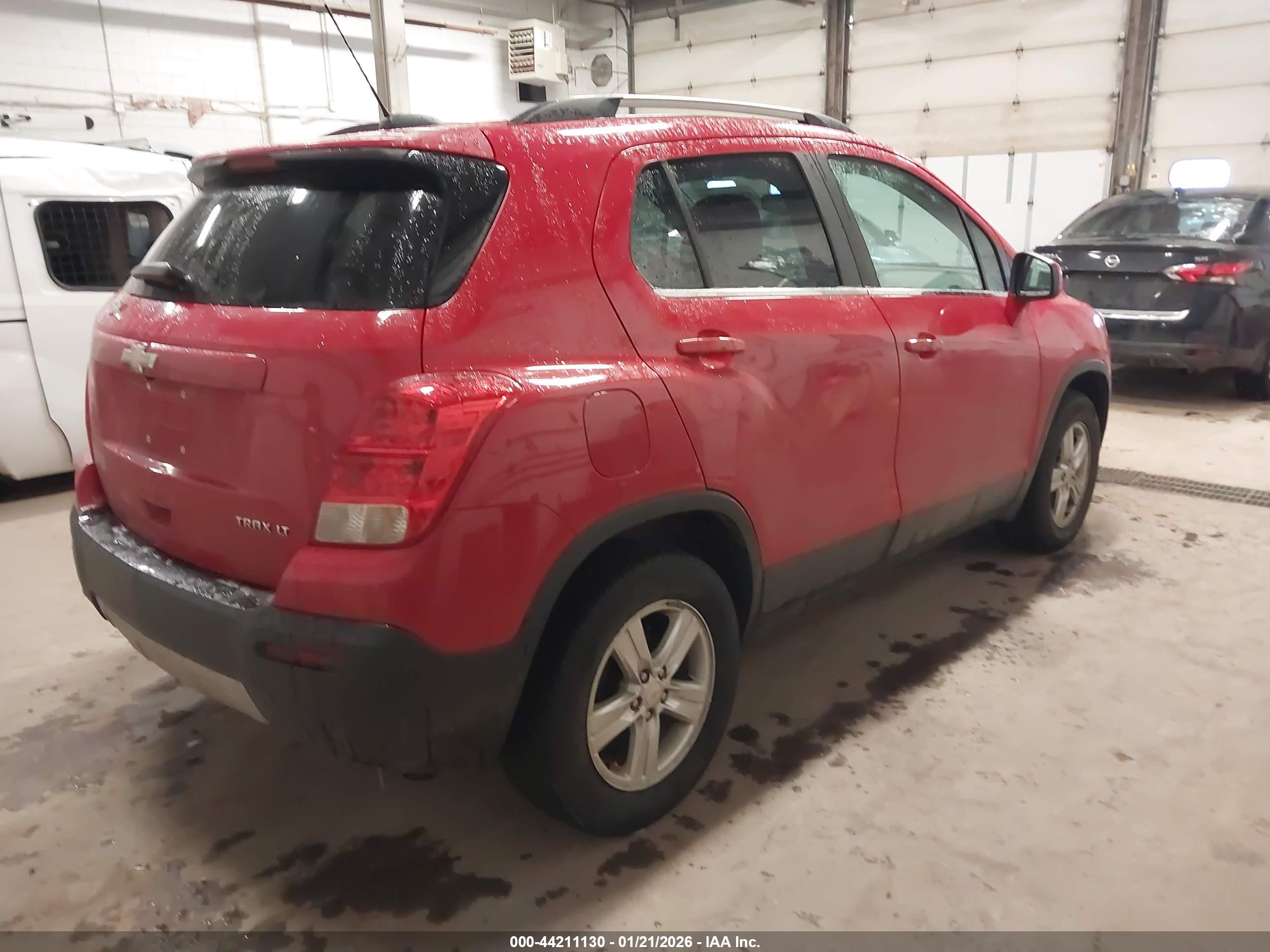 CHEVROLET TRAX image 4