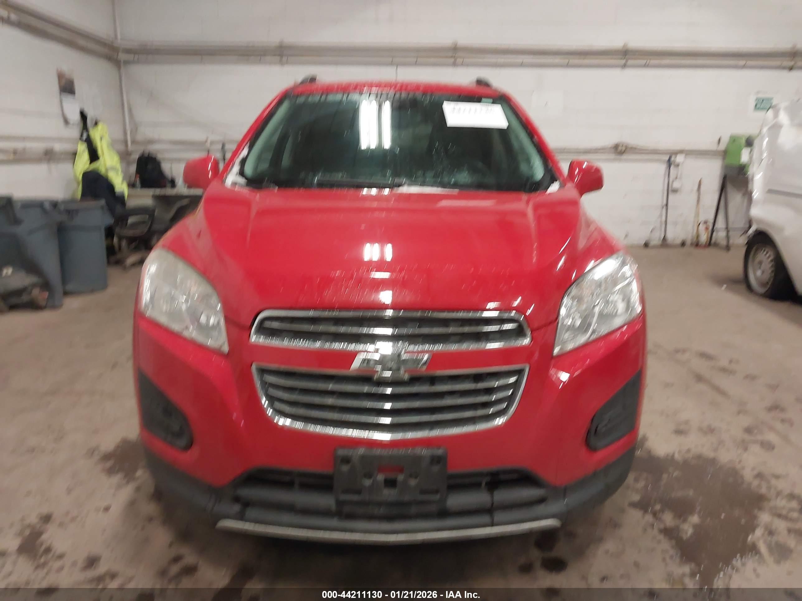 CHEVROLET TRAX image 6