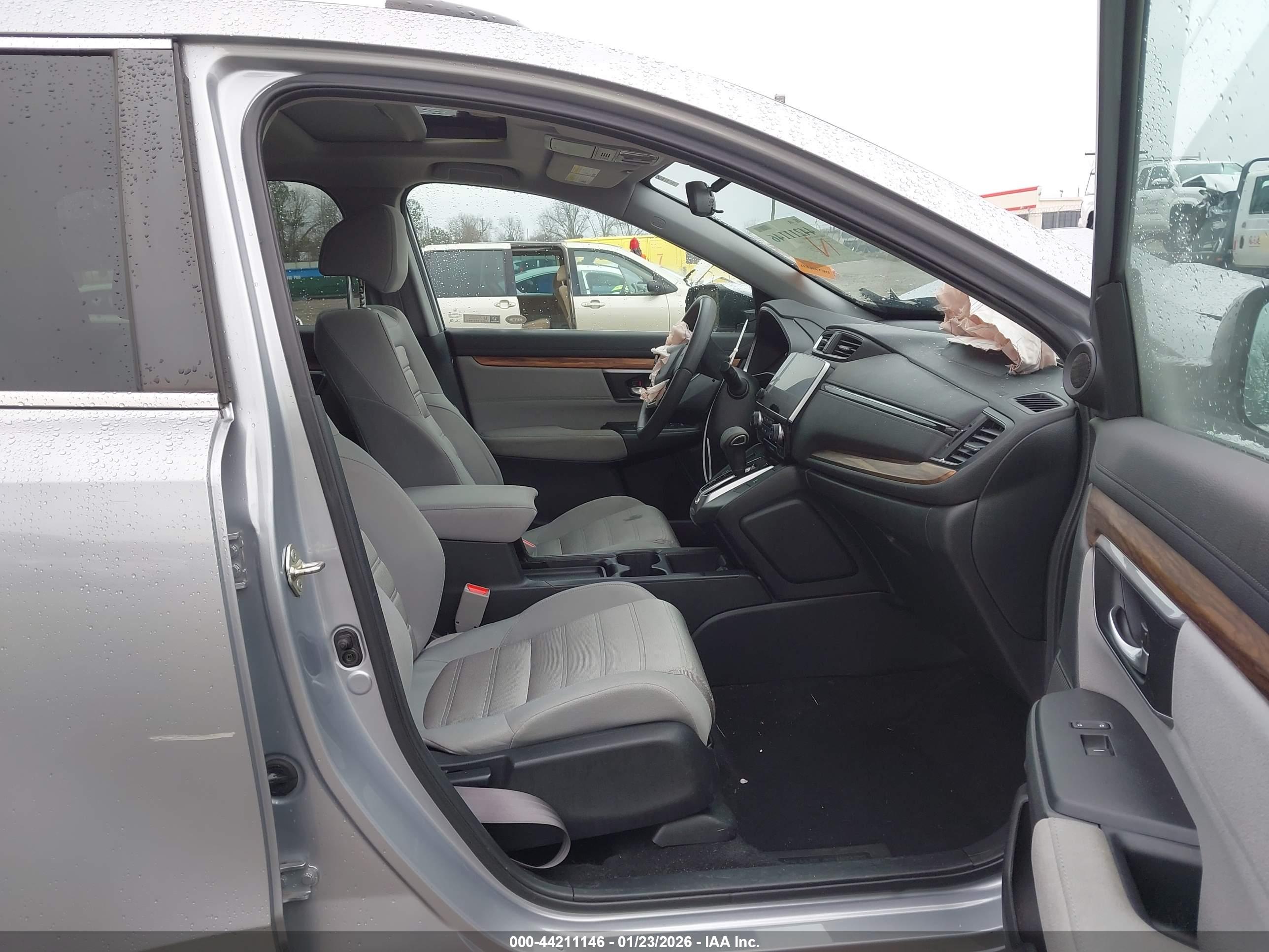 HONDA CR-V image 5