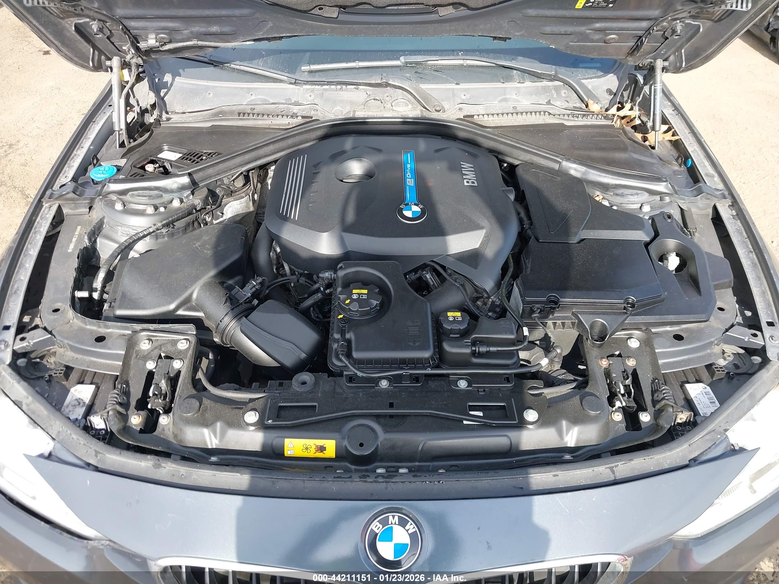 BMW 330E image 10