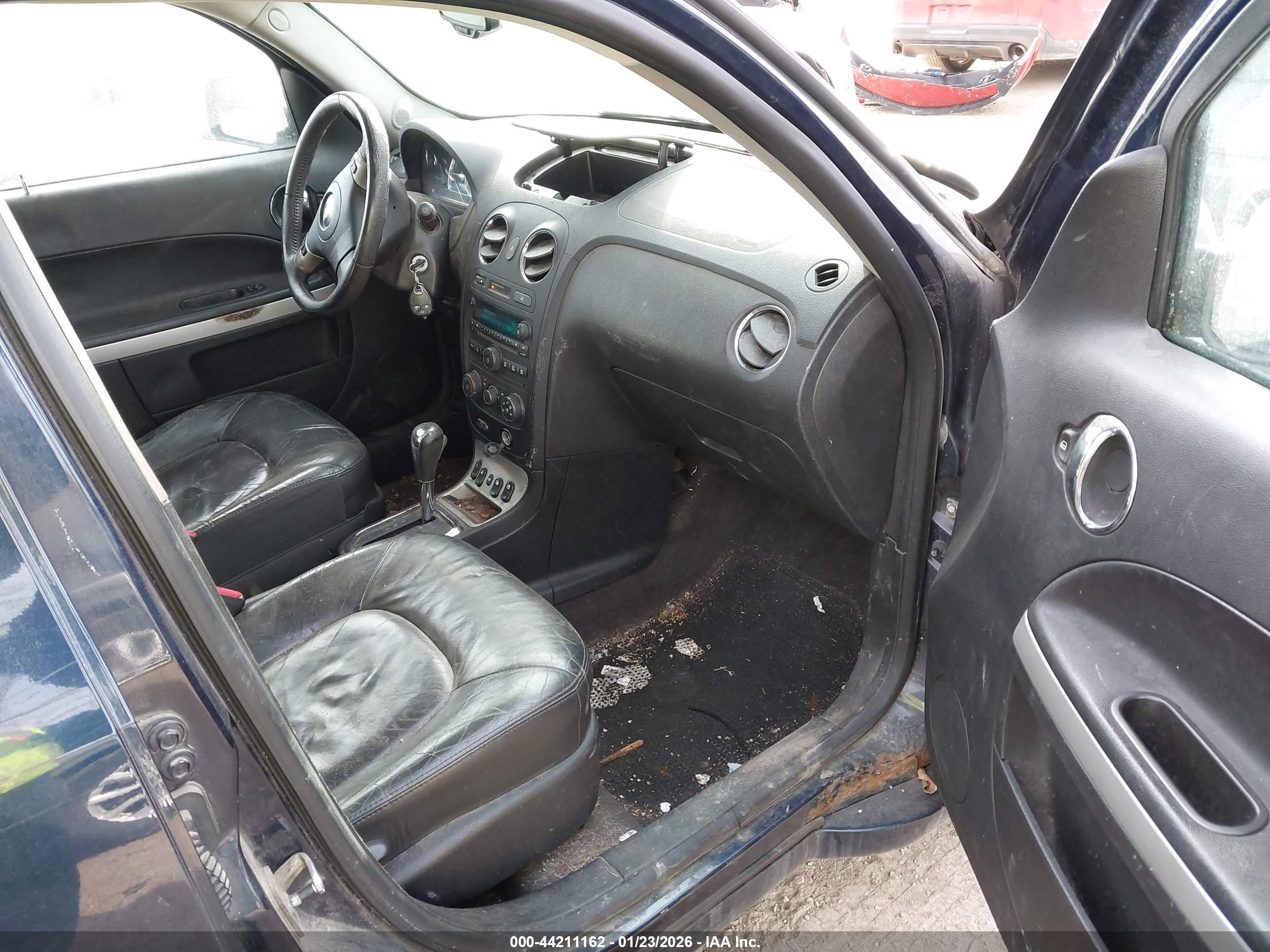 CHEVROLET HHR image 5