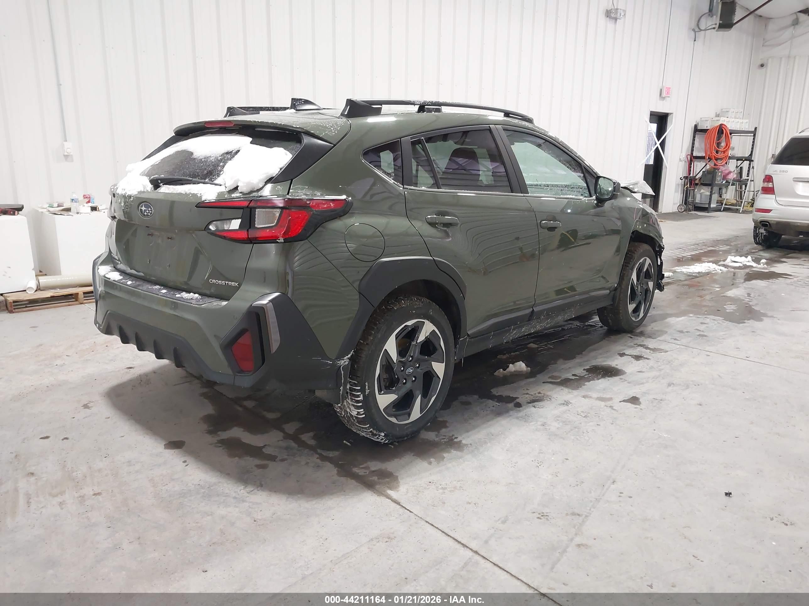 SUBARU CROSSTREK image 4