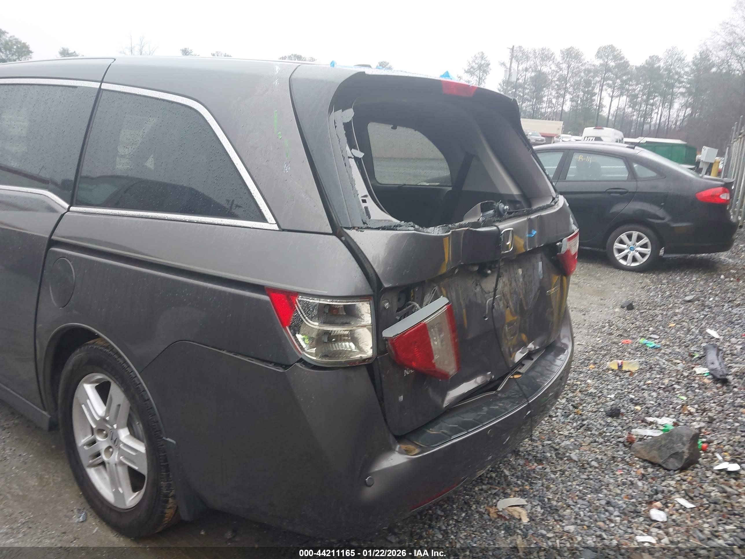 HONDA ODYSSEY image 6