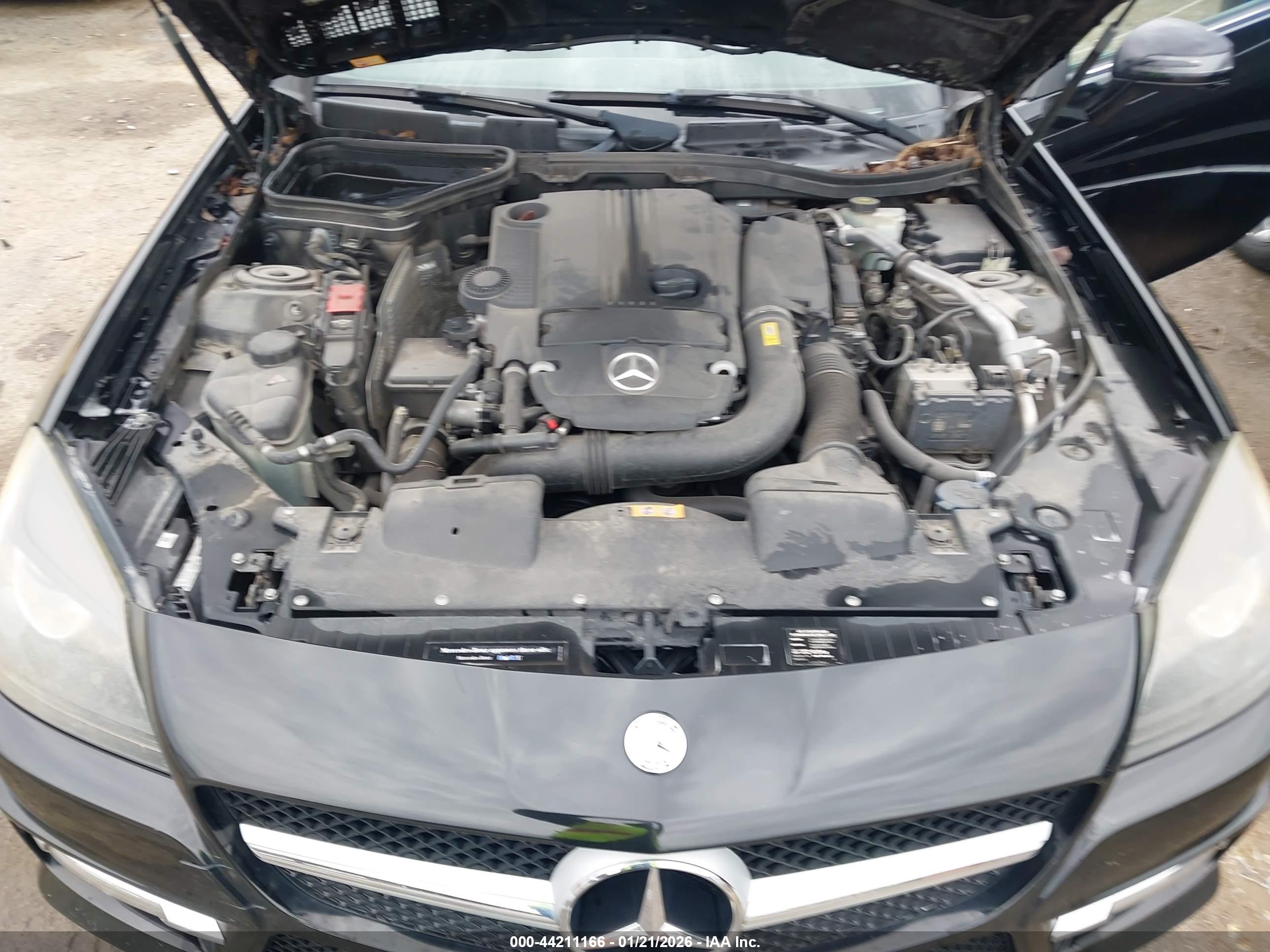 MERCEDES-BENZ SLK image 10