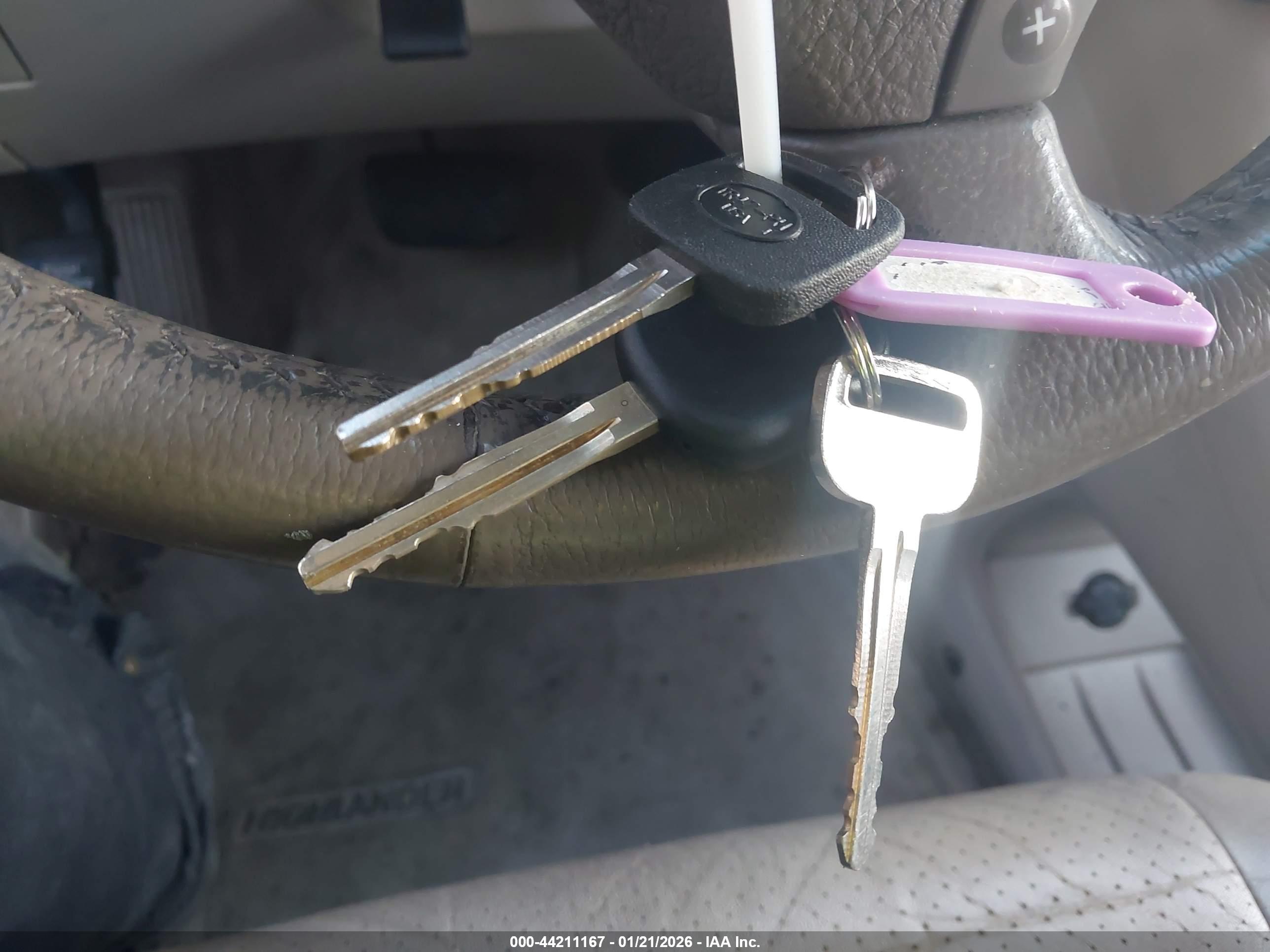 TOYOTA HIGHLANDER image 11