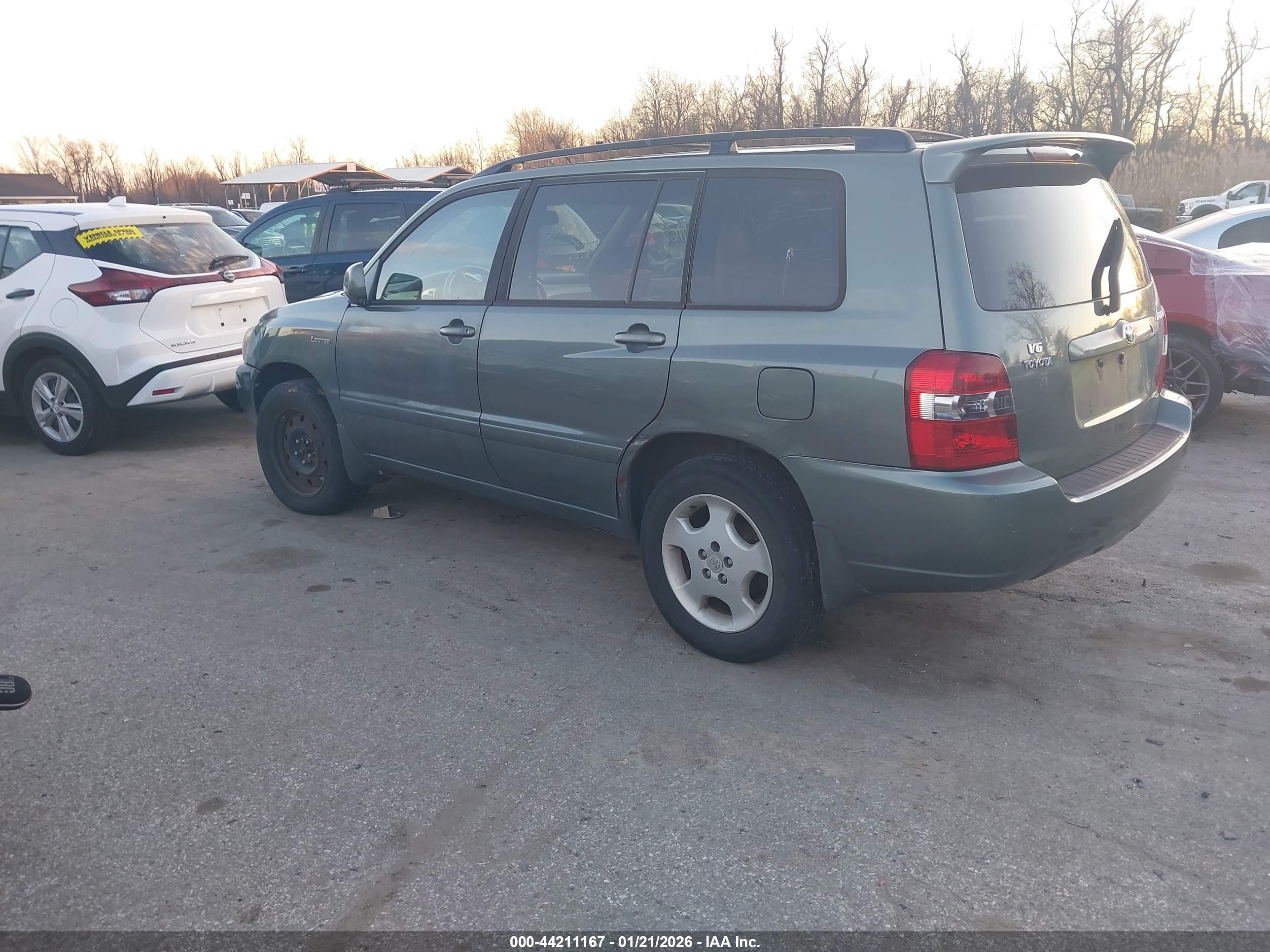 TOYOTA HIGHLANDER image 3
