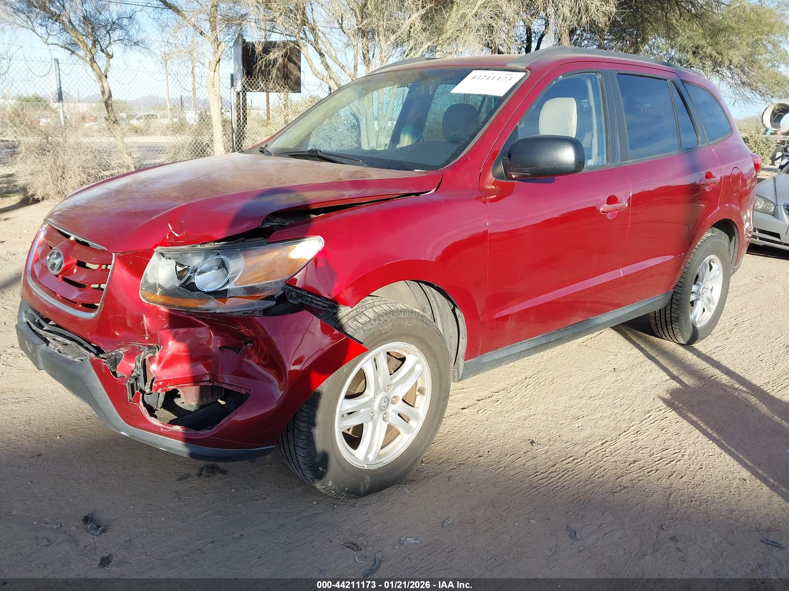 HYUNDAI SANTA image 2