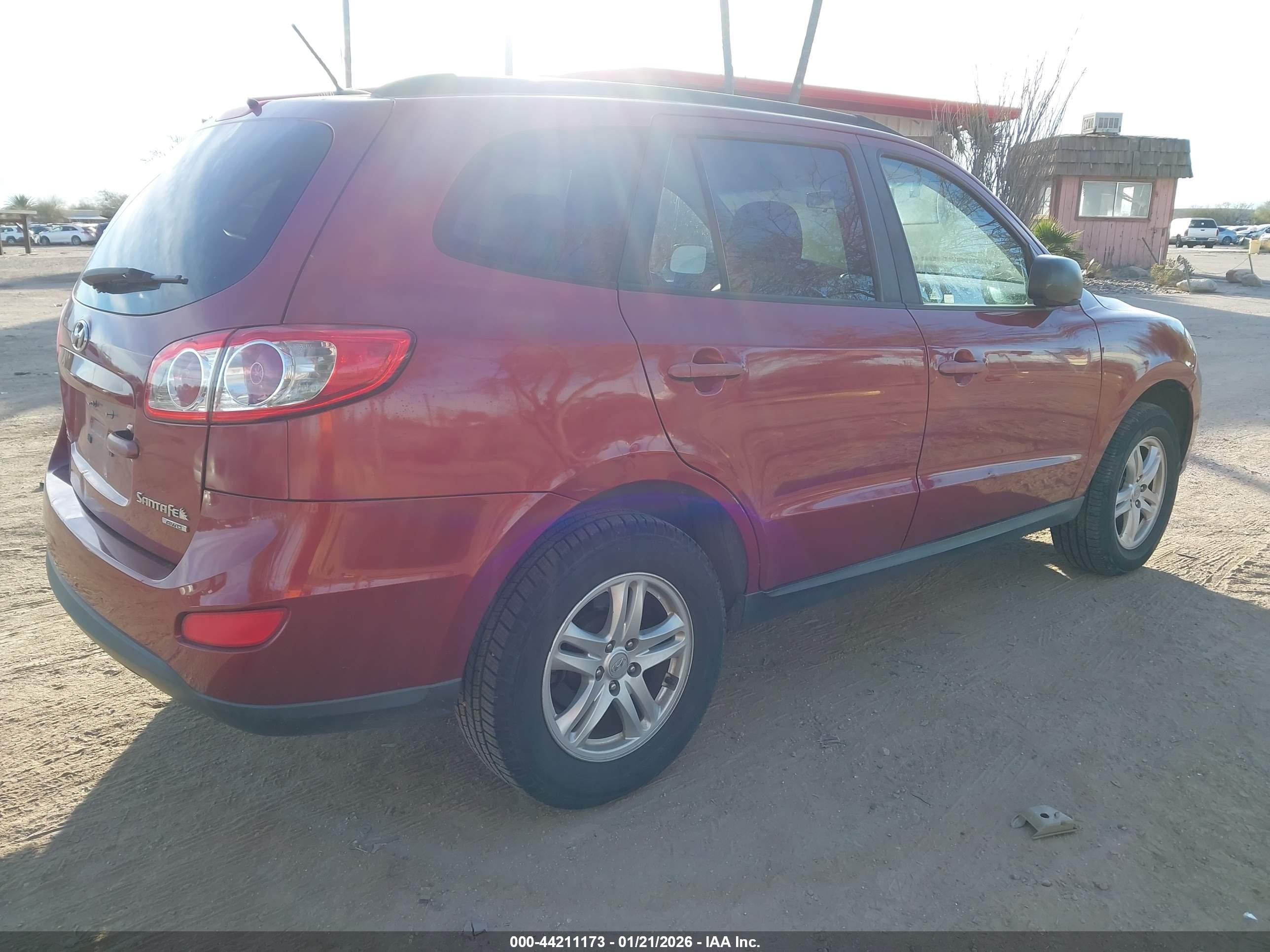 HYUNDAI SANTA image 4