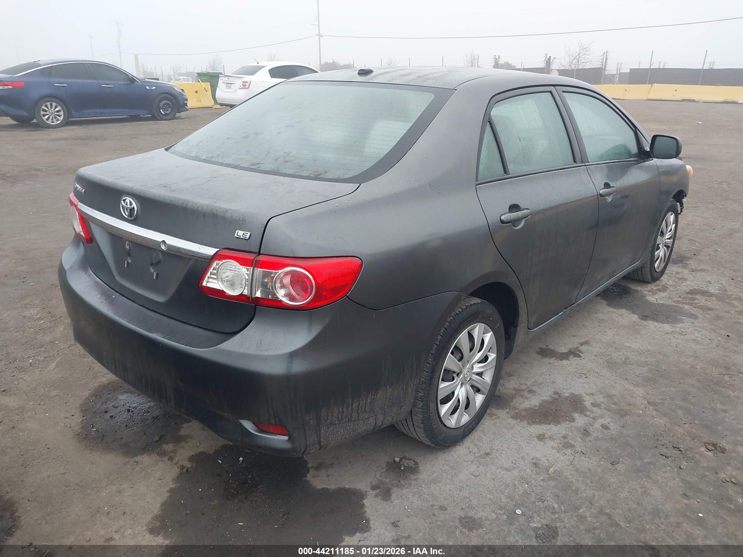 TOYOTA COROLLA image 4