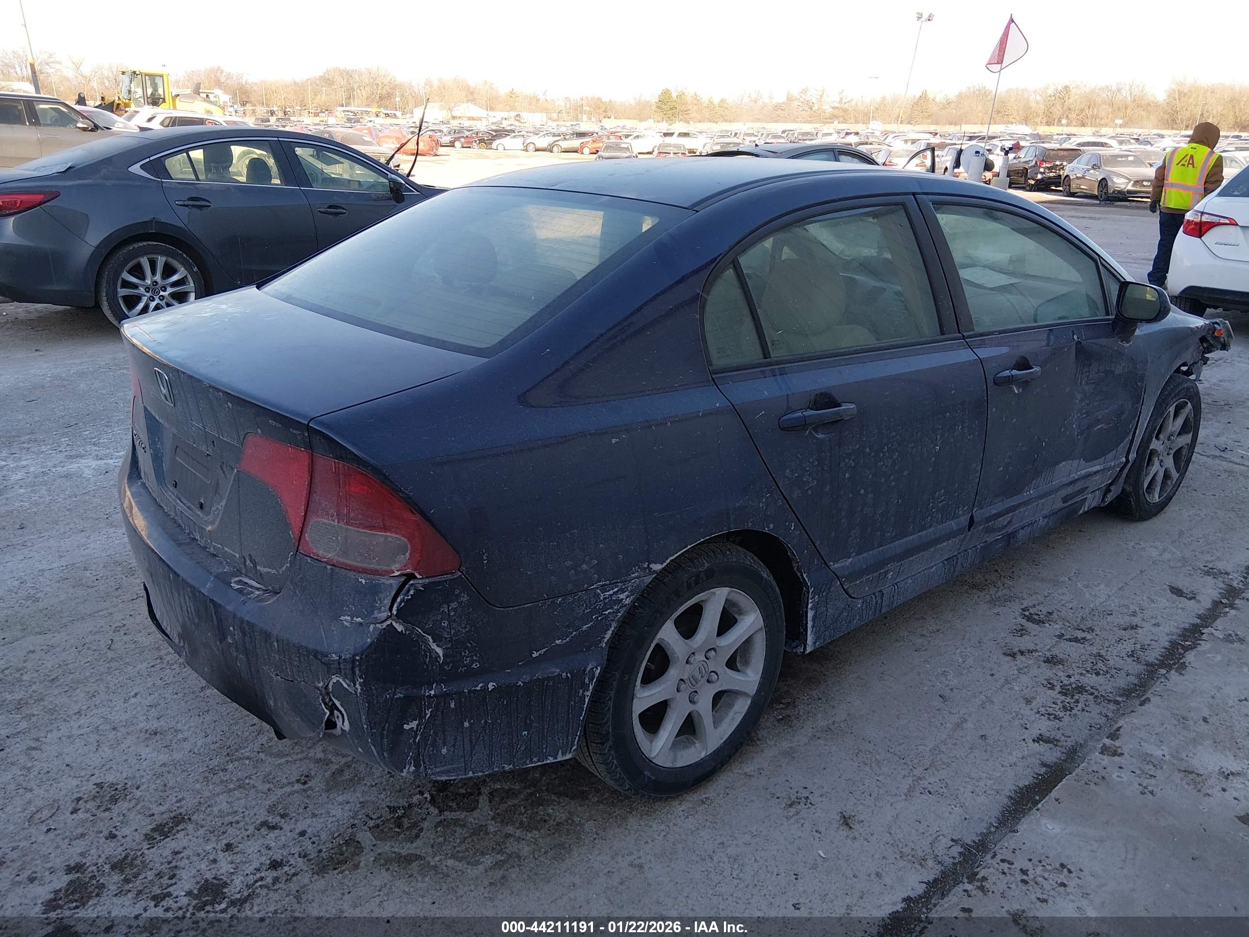 HONDA CIVIC image 4