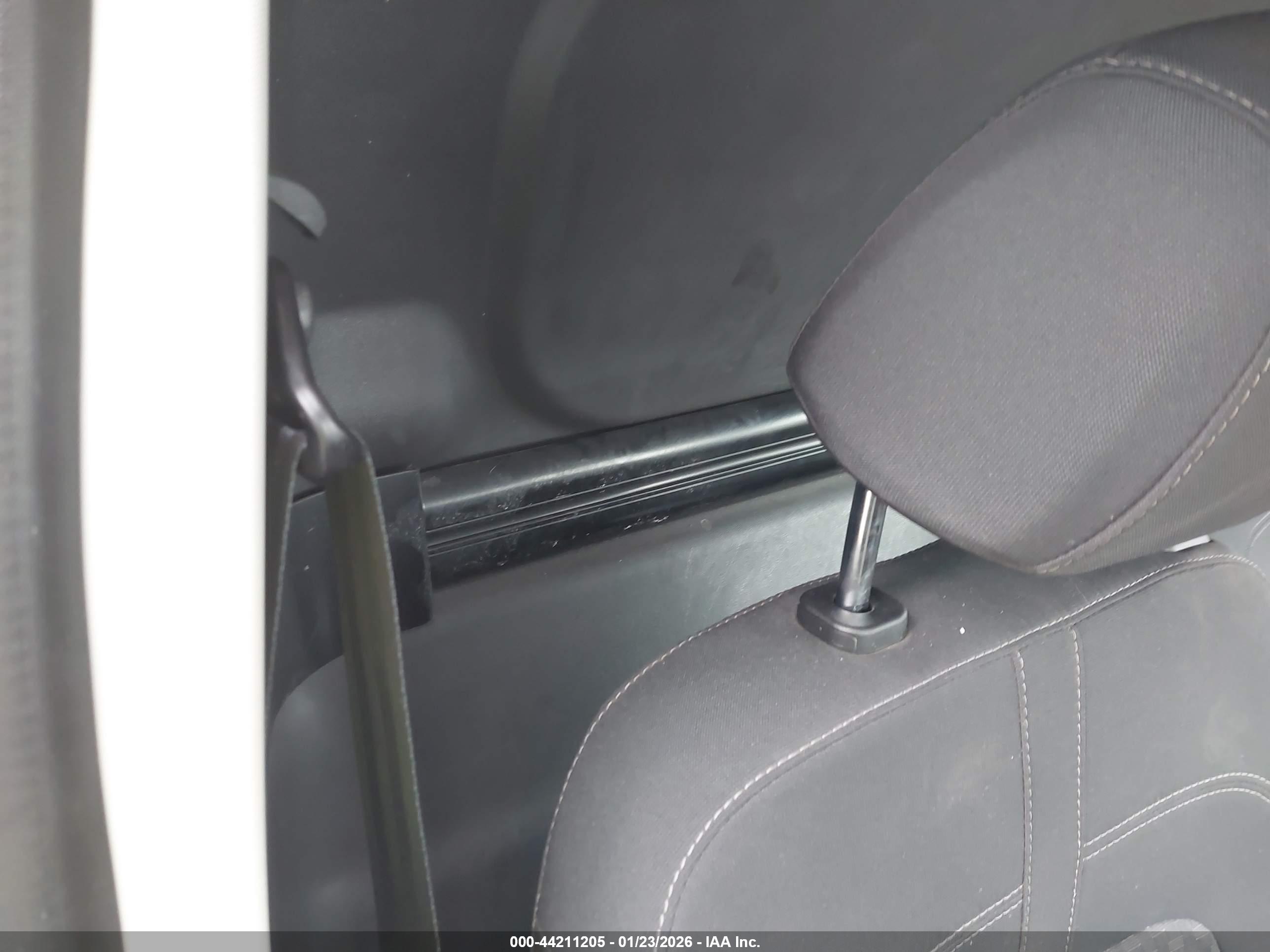 FORD TRANSIT image 8