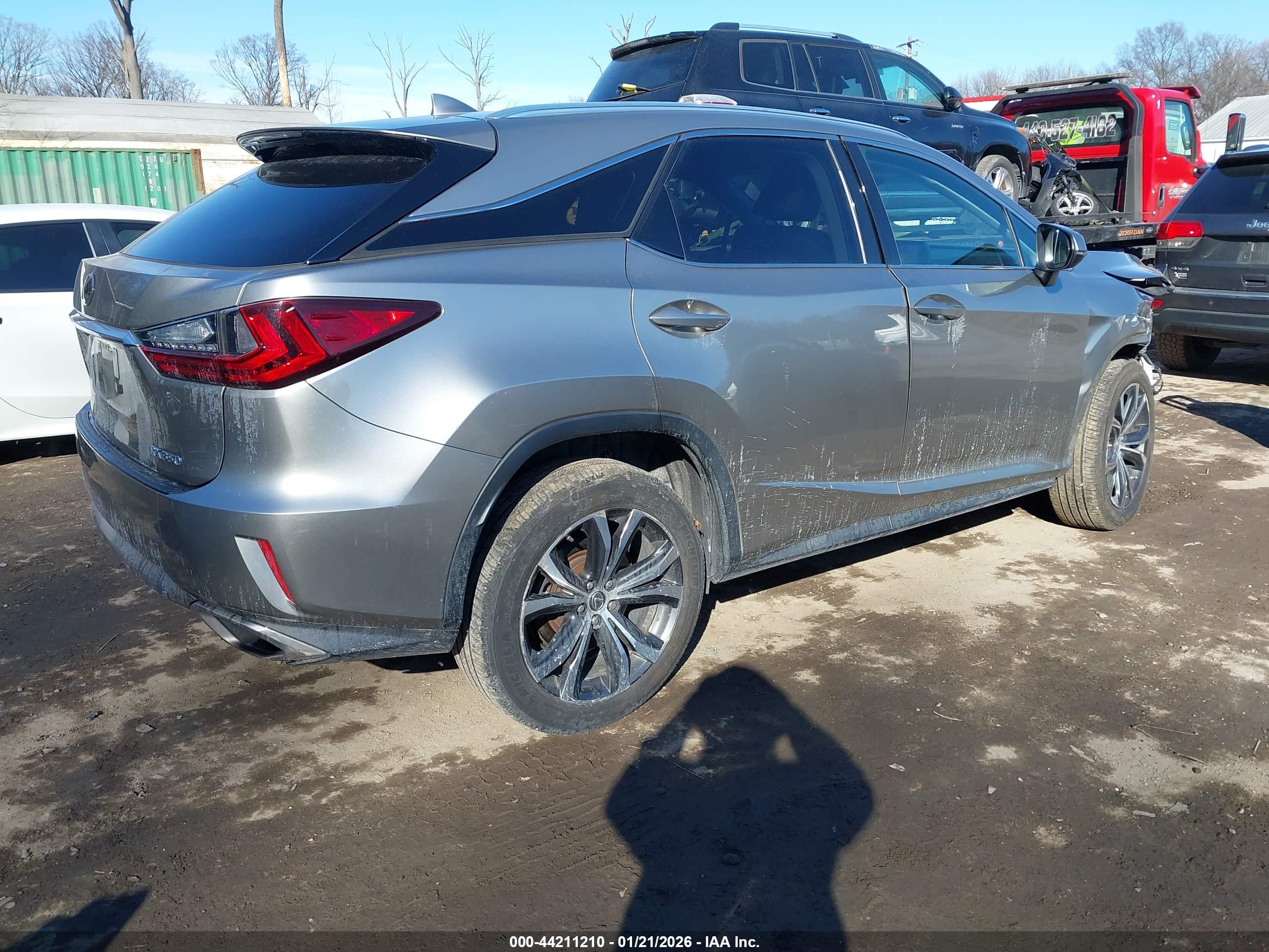 LEXUS RX image 4