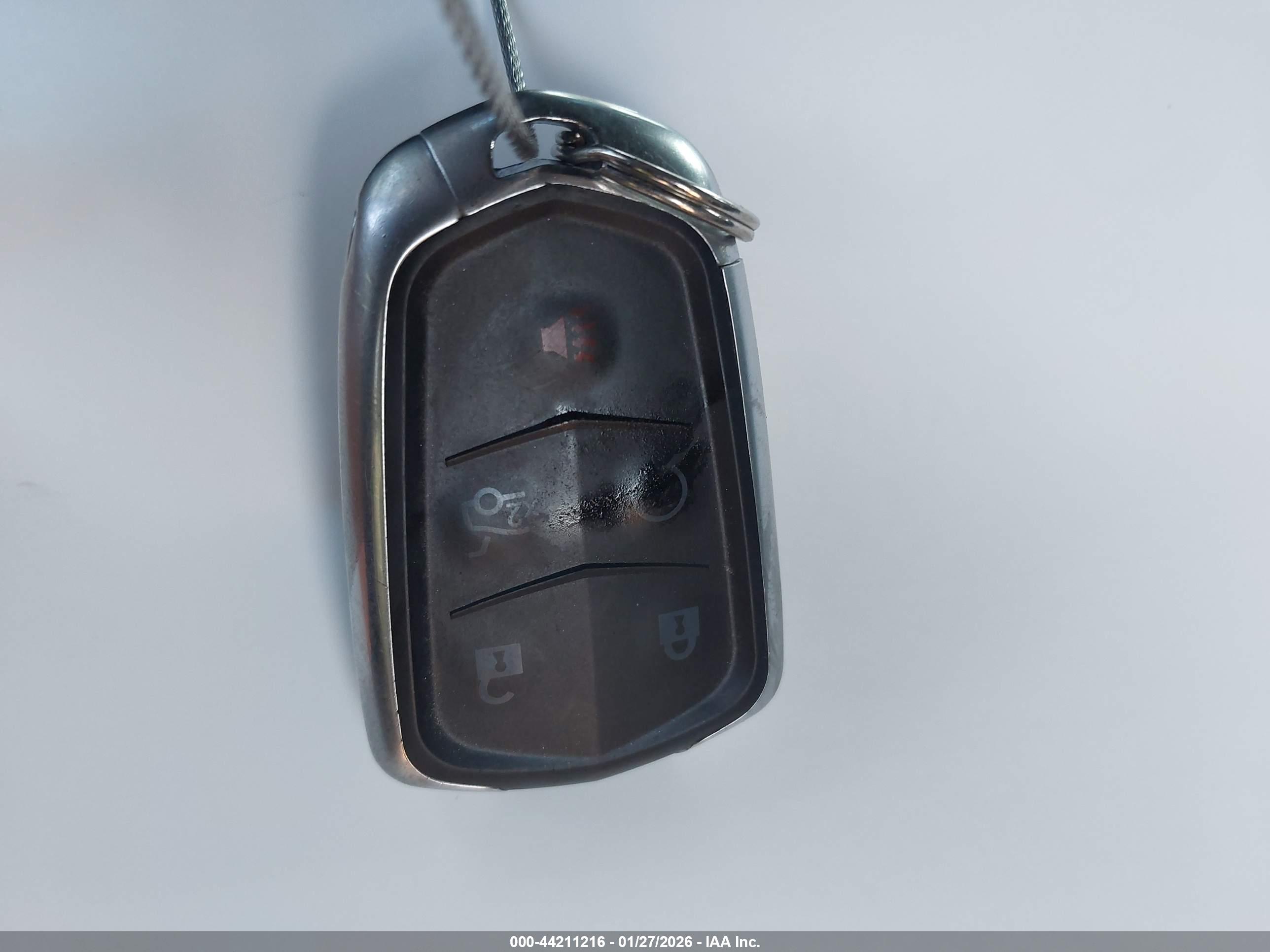 CADILLAC XTS image 11