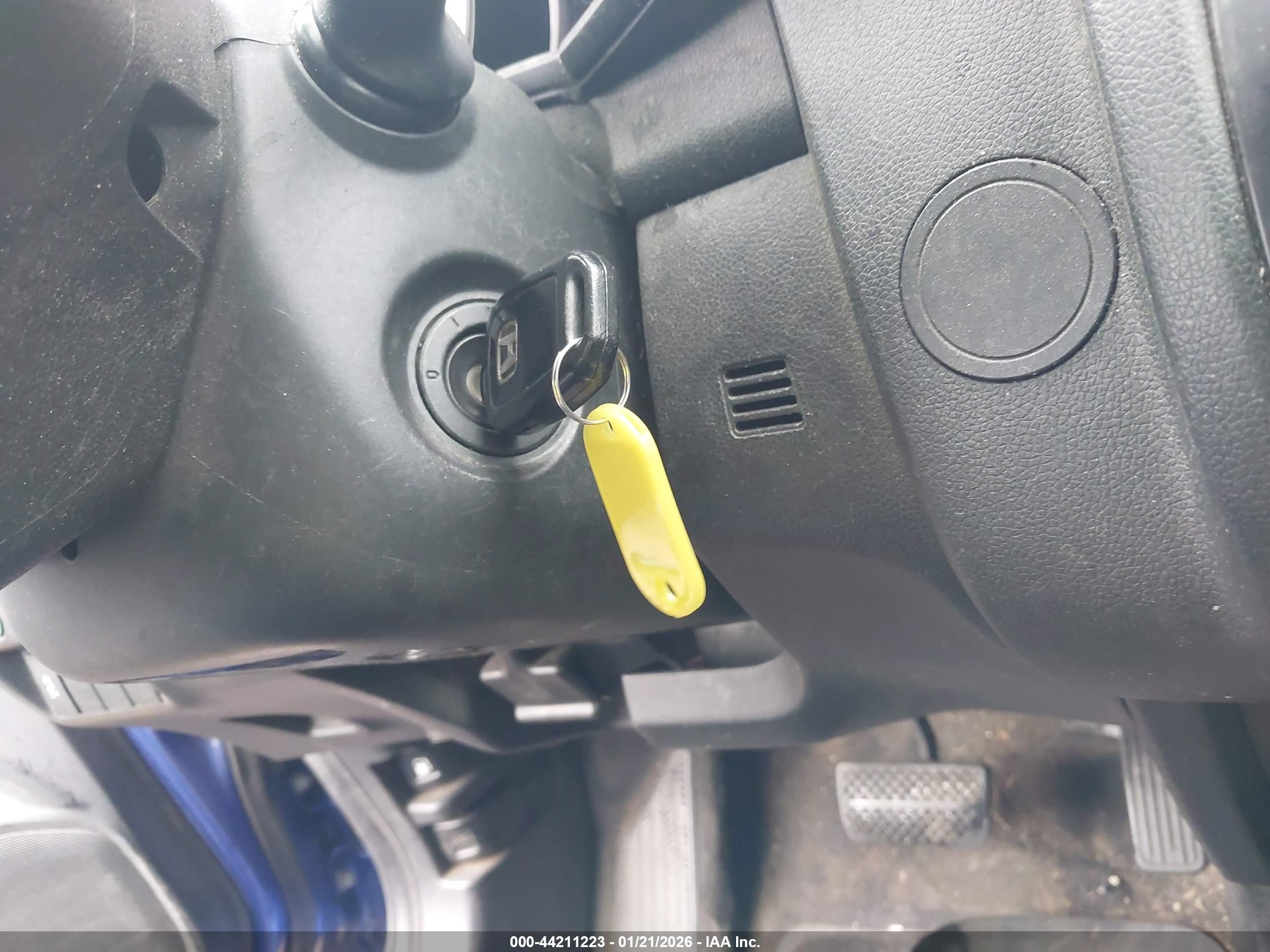 HONDA FIT image 11