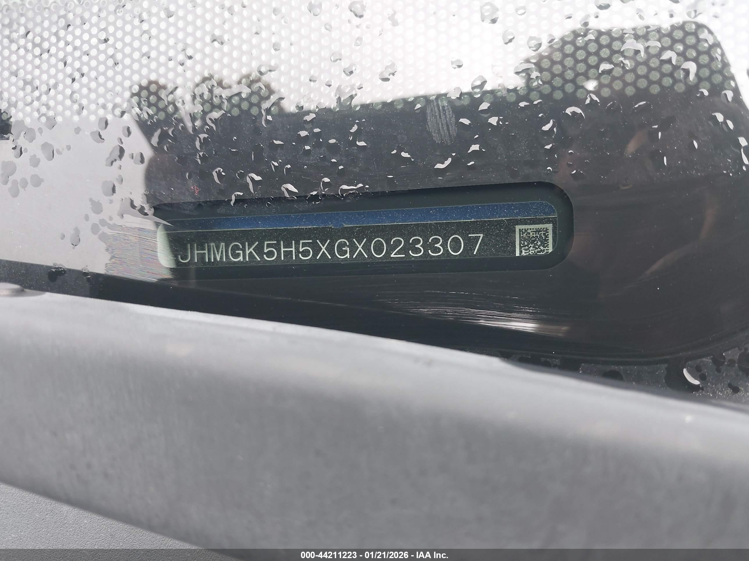 HONDA FIT image 9
