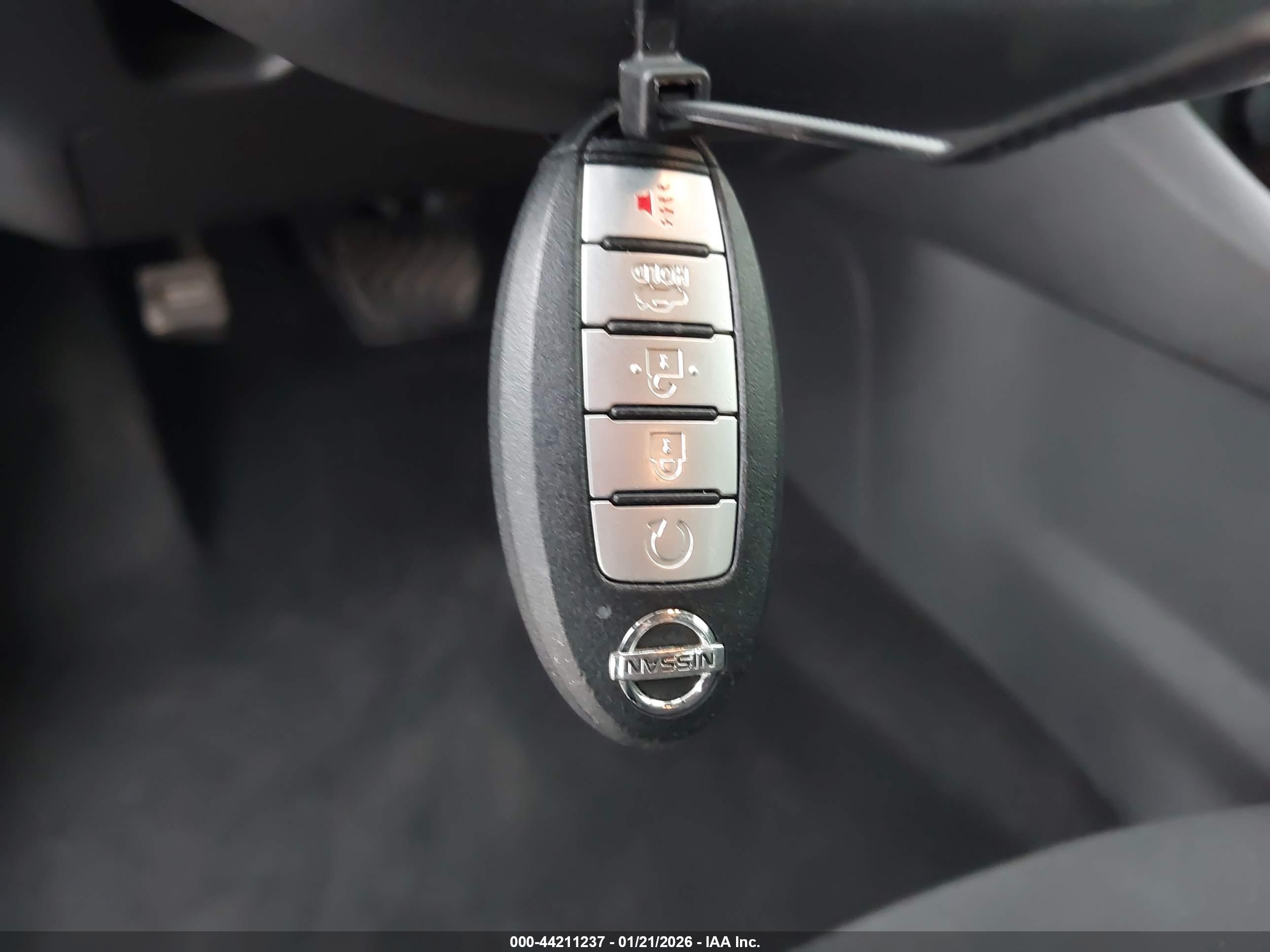 NISSAN SENTRA image 11