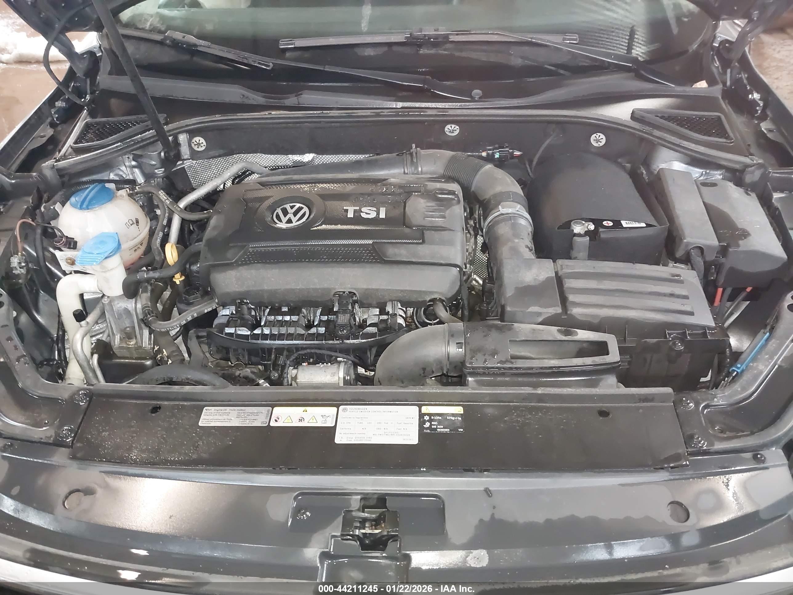 VOLKSWAGEN PASSAT image 10