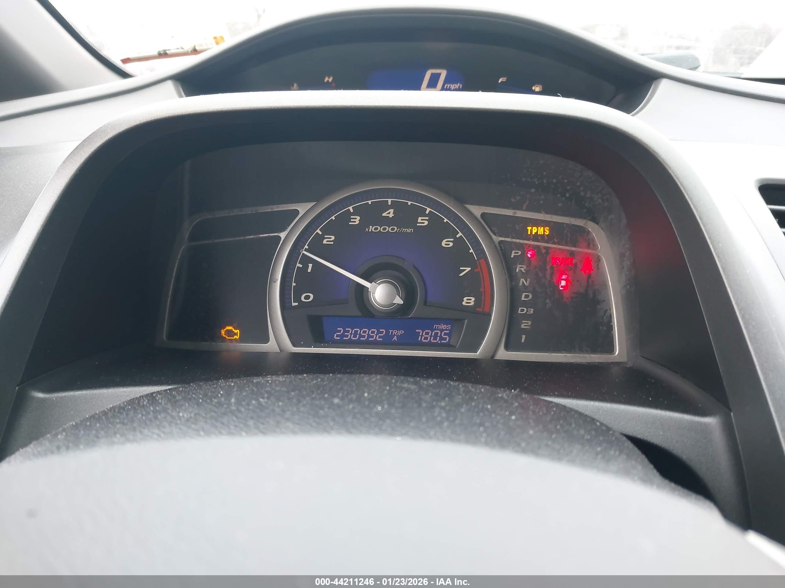 HONDA CIVIC image 7