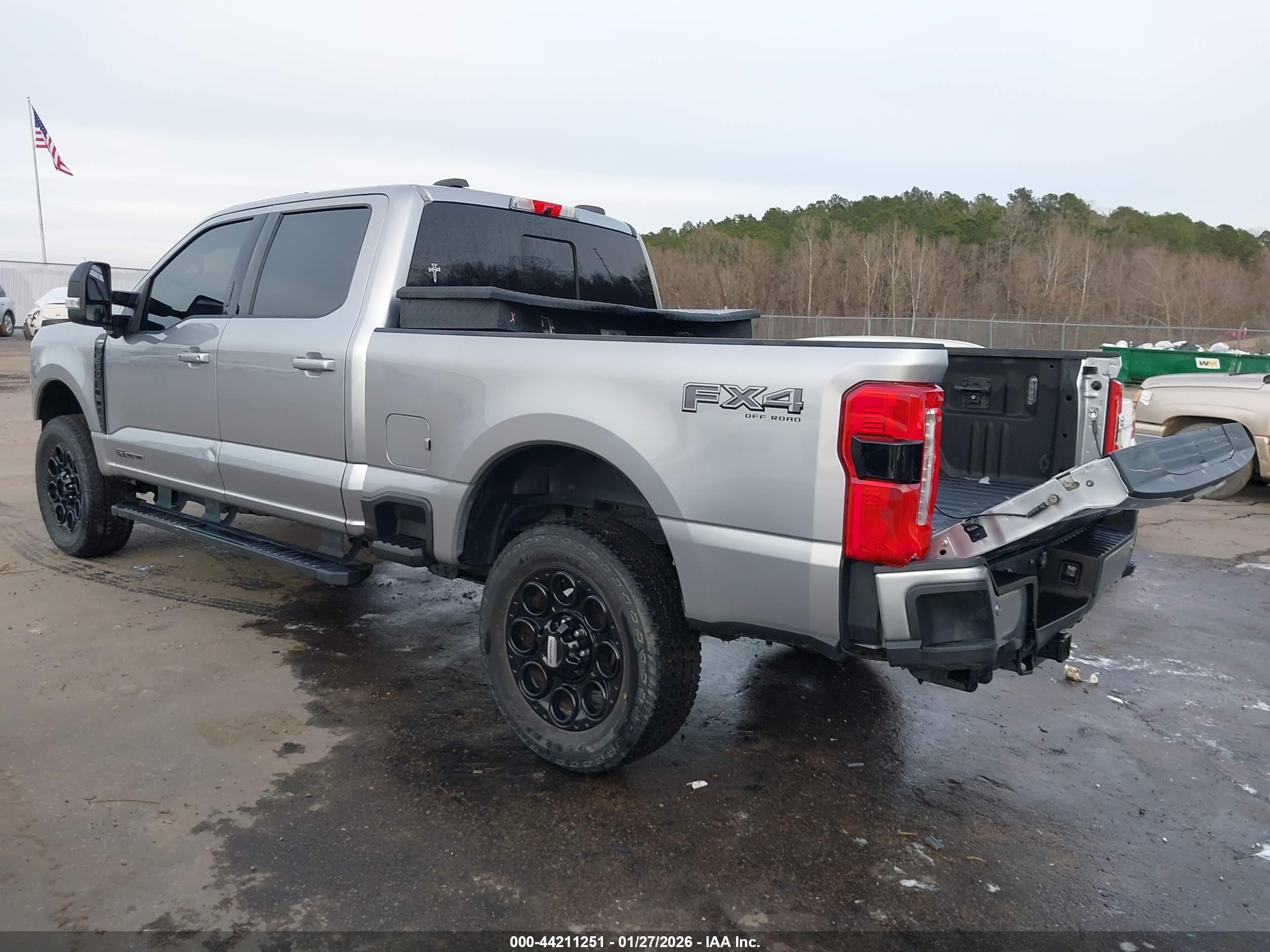 FORD F-250 image 3