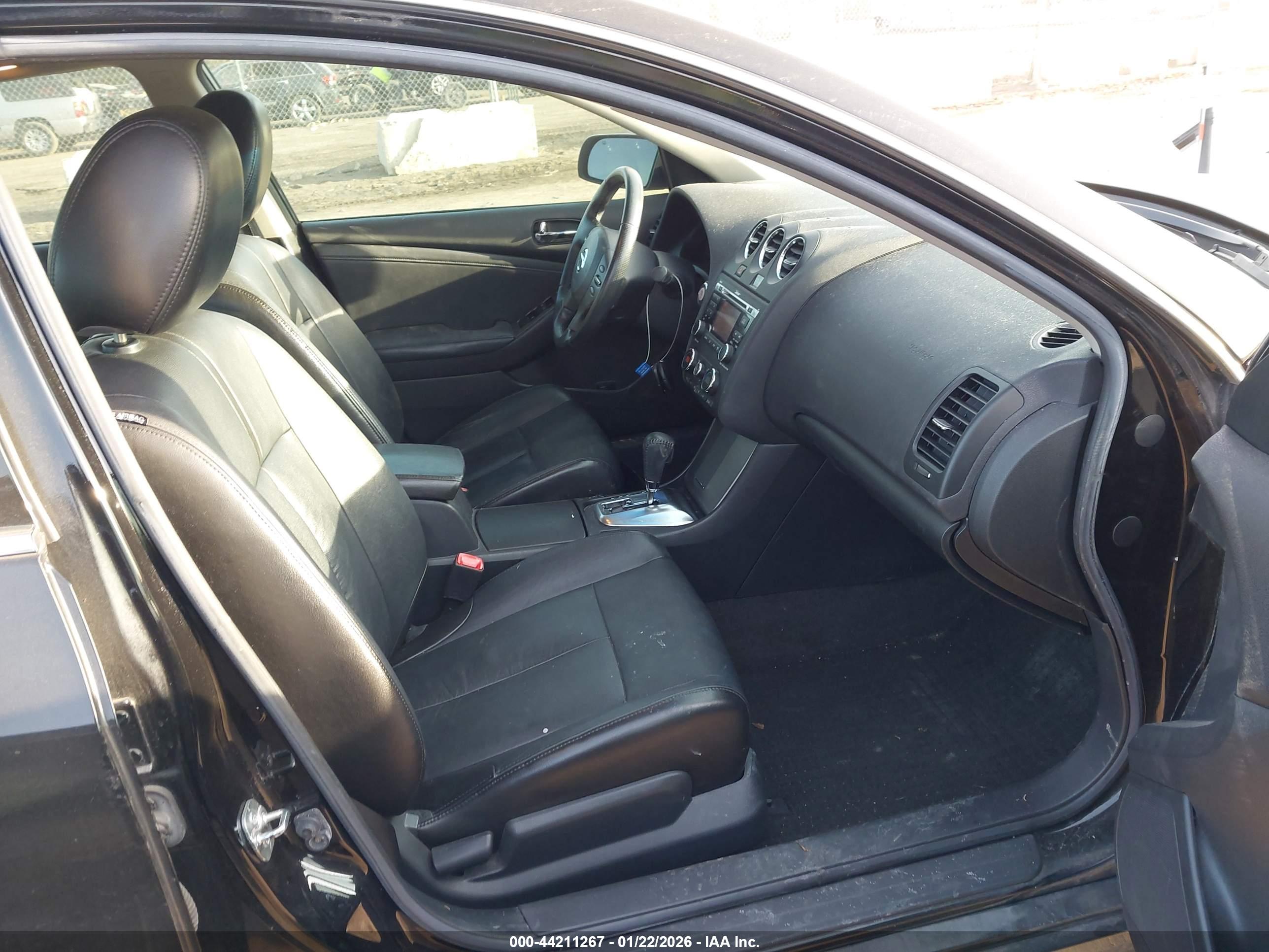 NISSAN ALTIMA image 5