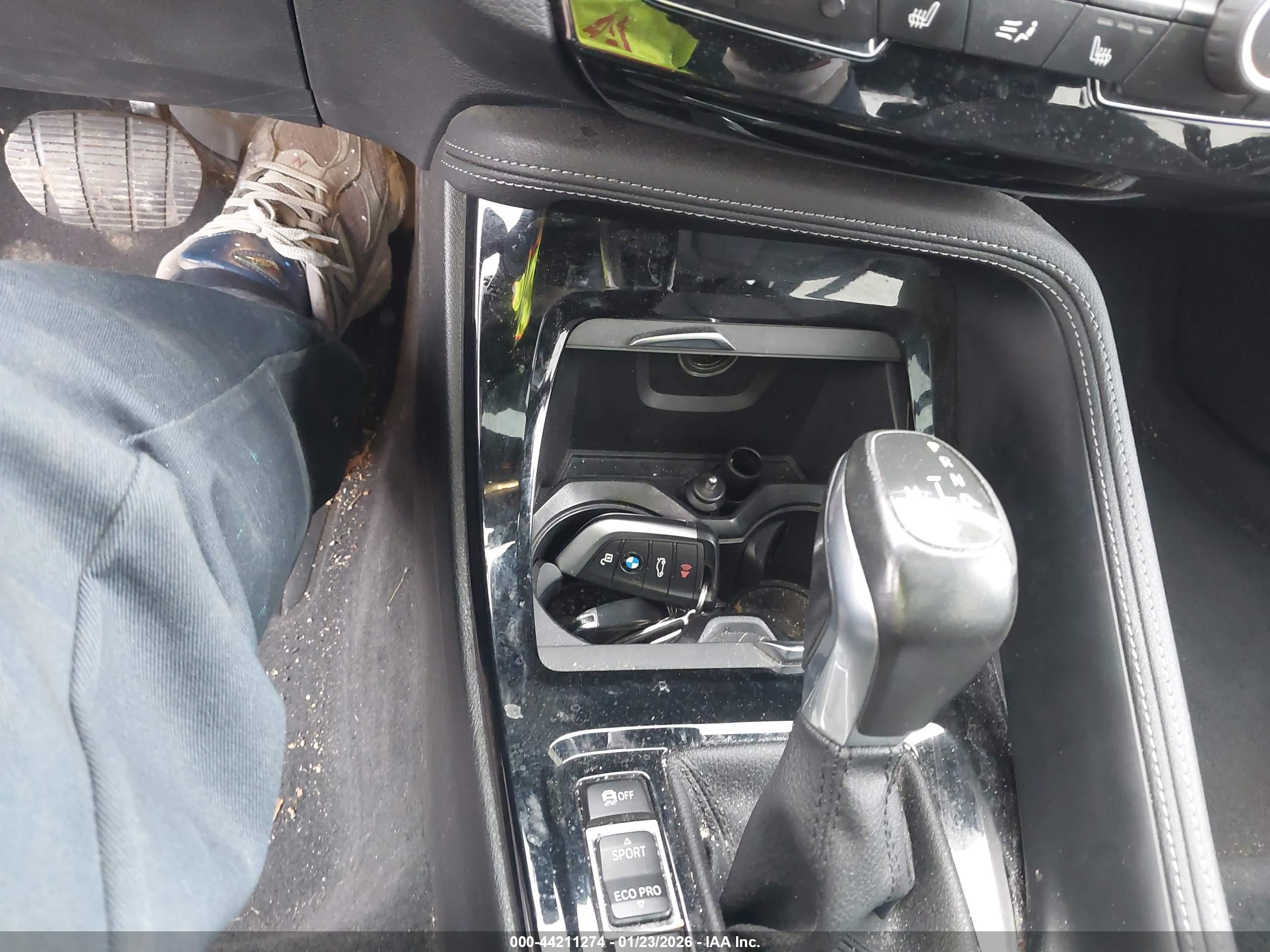 BMW X1 image 11