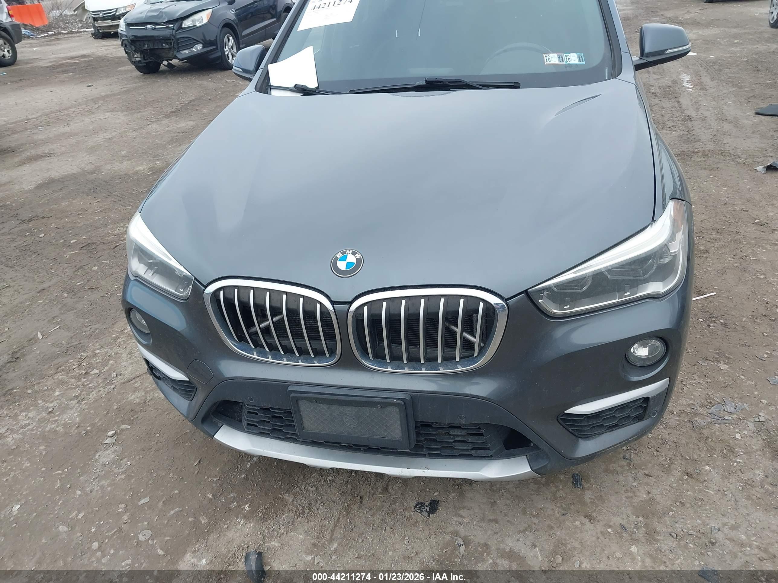 BMW X1 image 6
