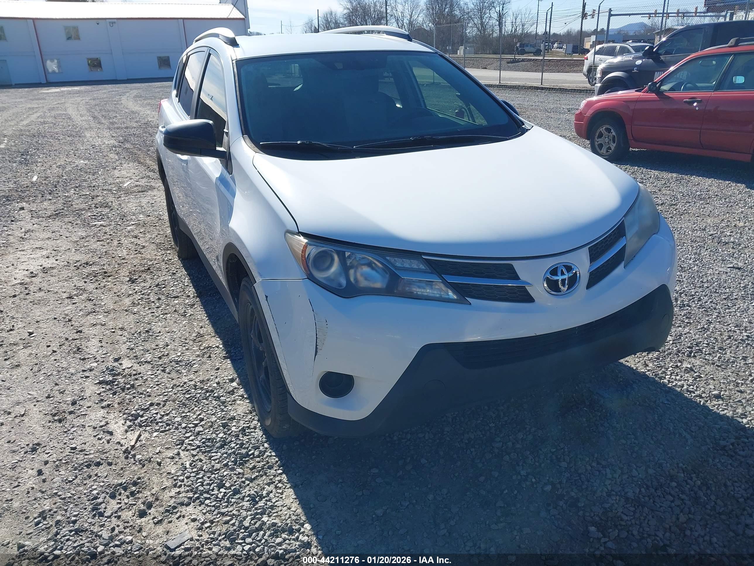 TOYOTA RAV4 image 6
