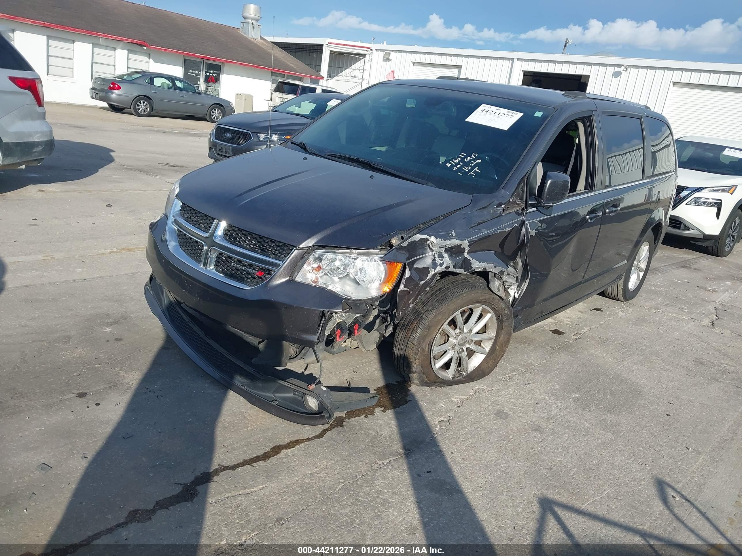 DODGE GRAND image 2