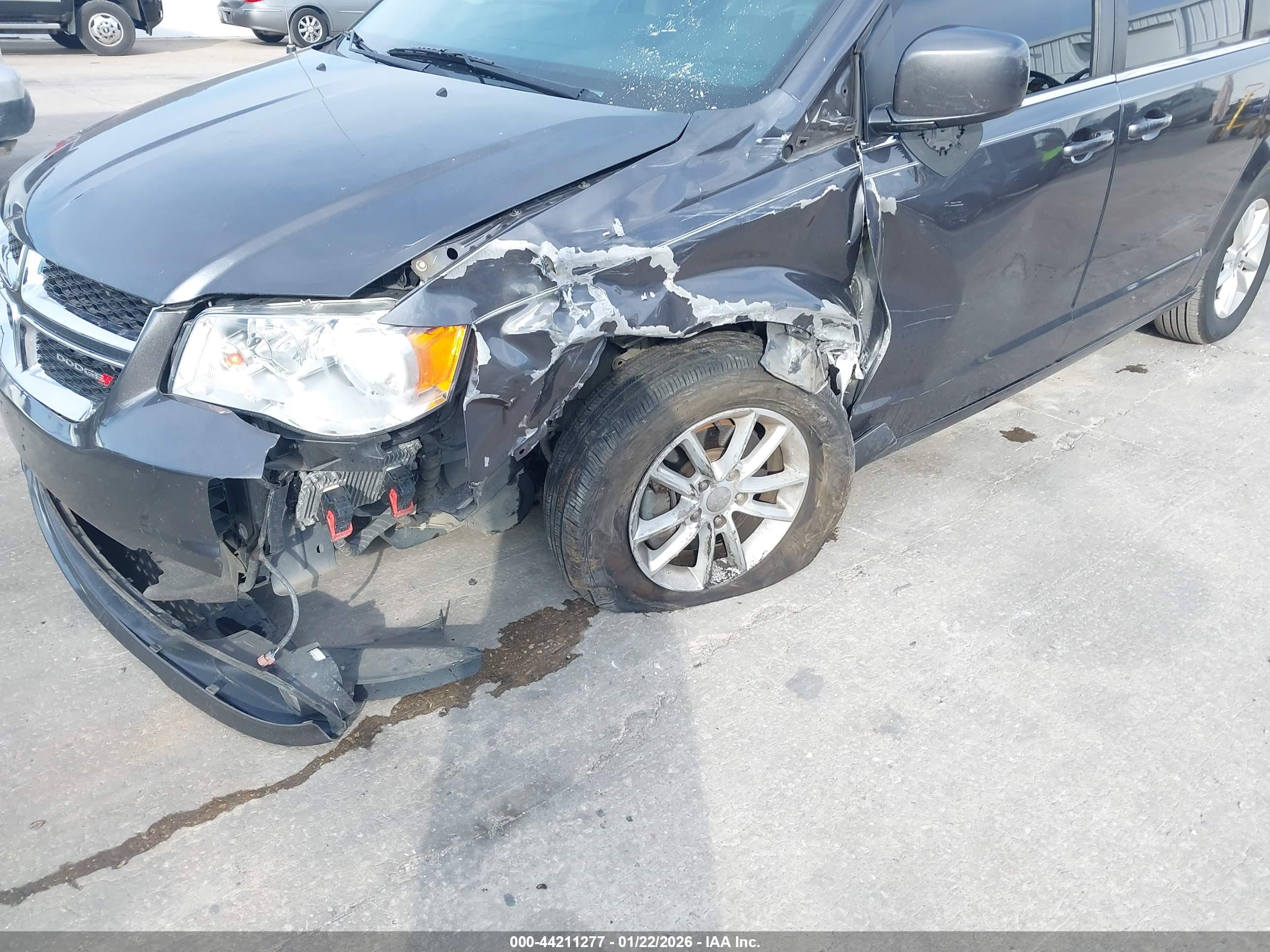 DODGE GRAND image 6