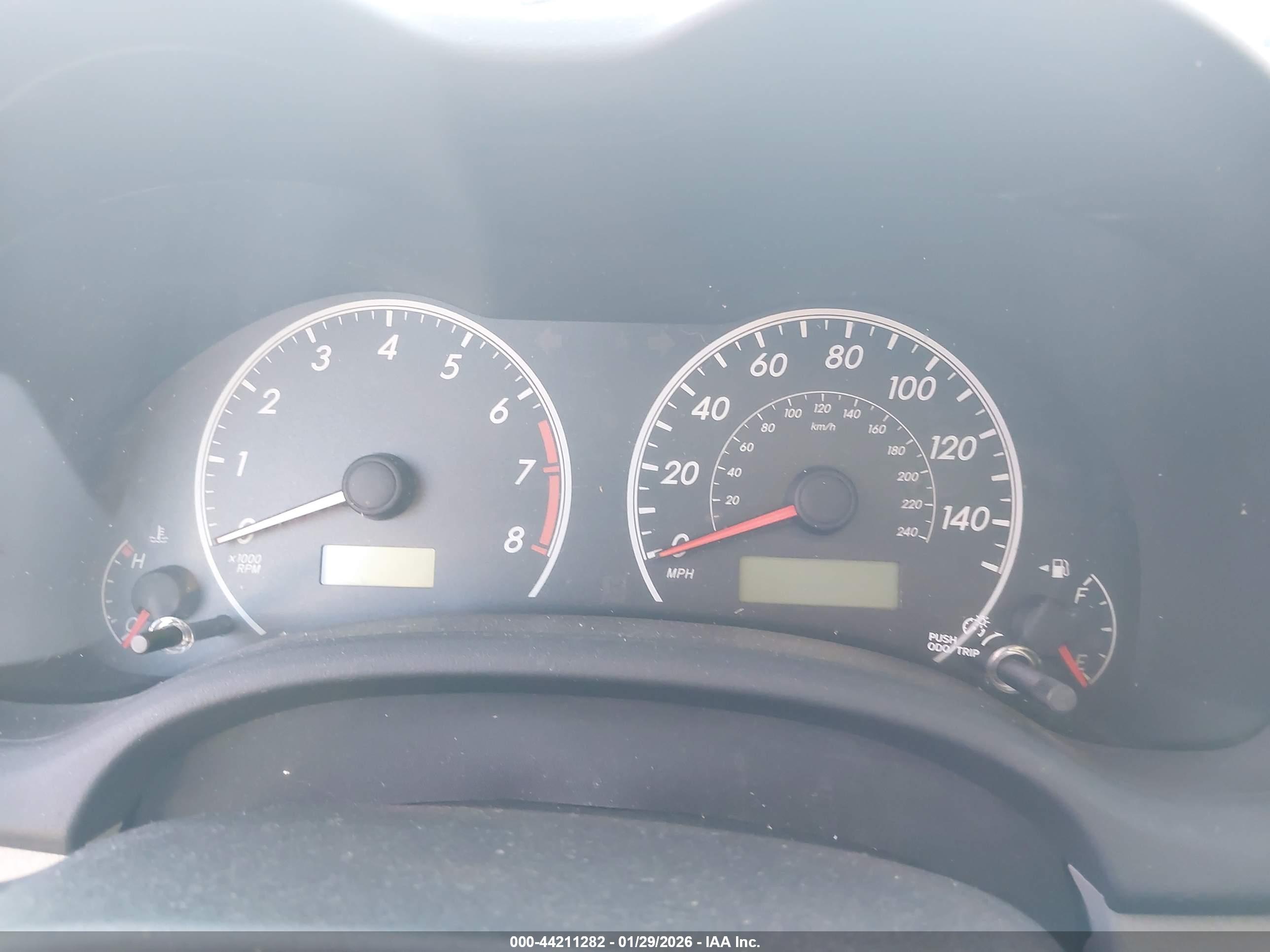 TOYOTA COROLLA image 7