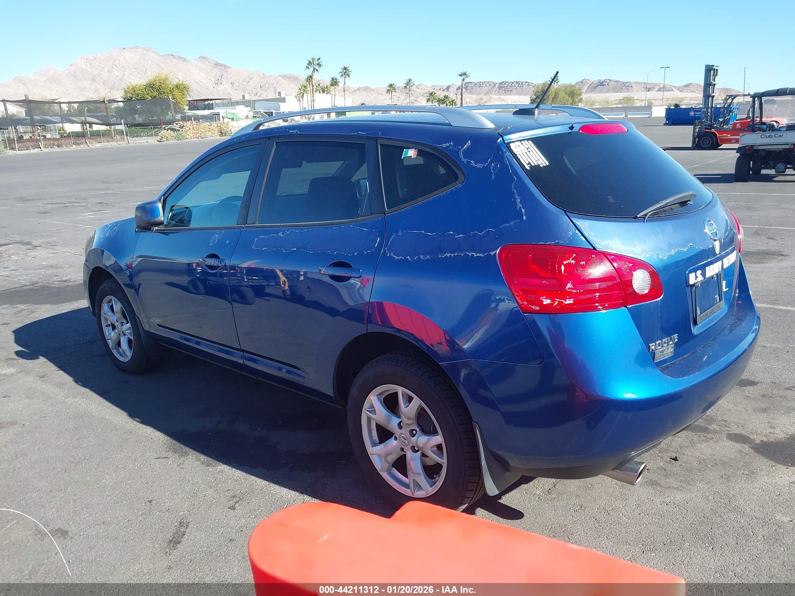 NISSAN ROGUE image 3