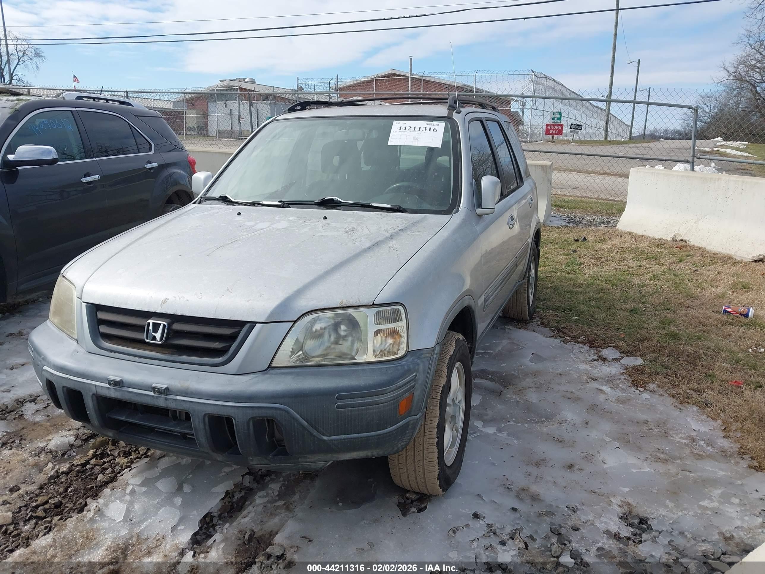 HONDA CR-V image 6