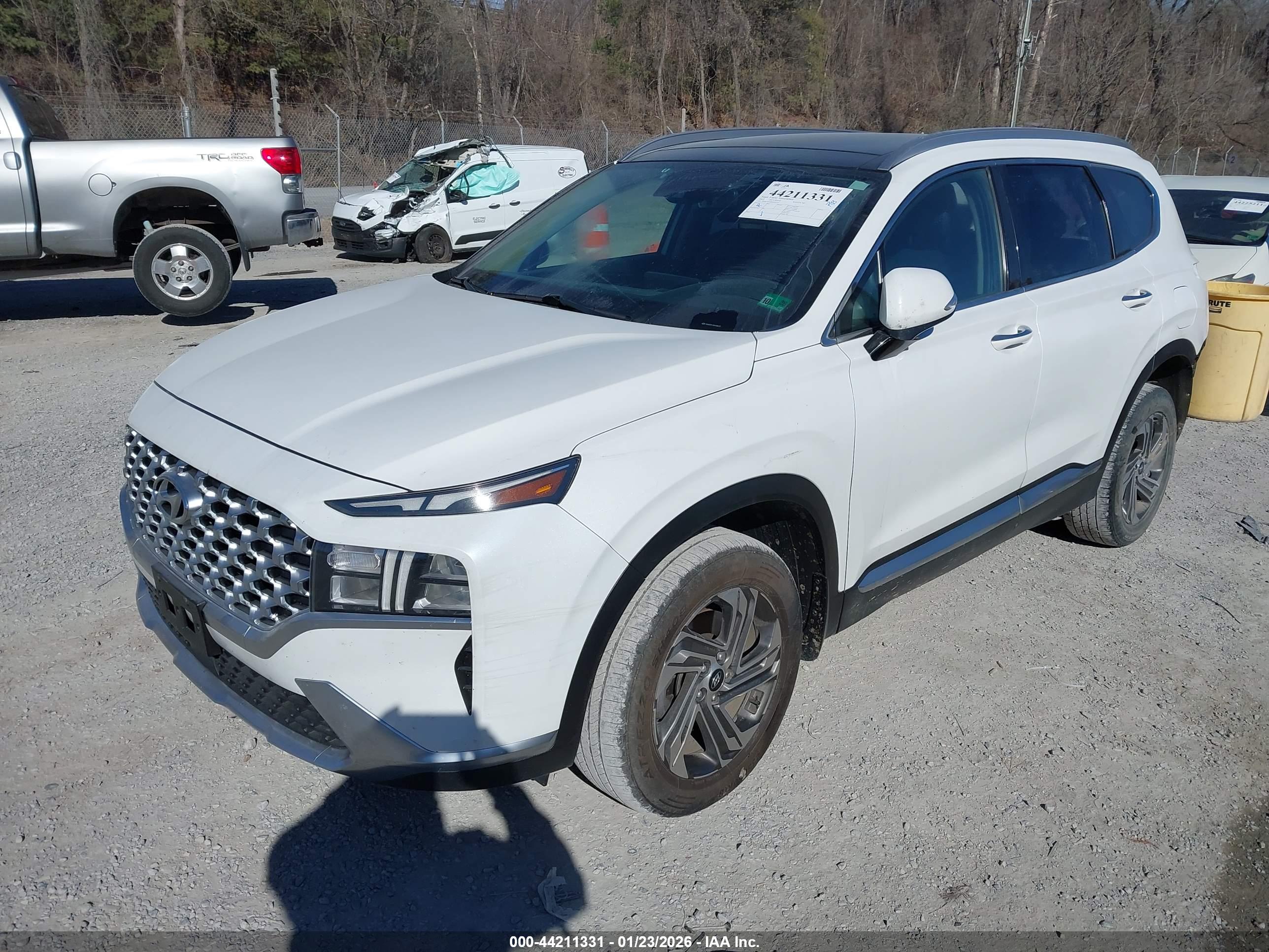 HYUNDAI SANTA image 2
