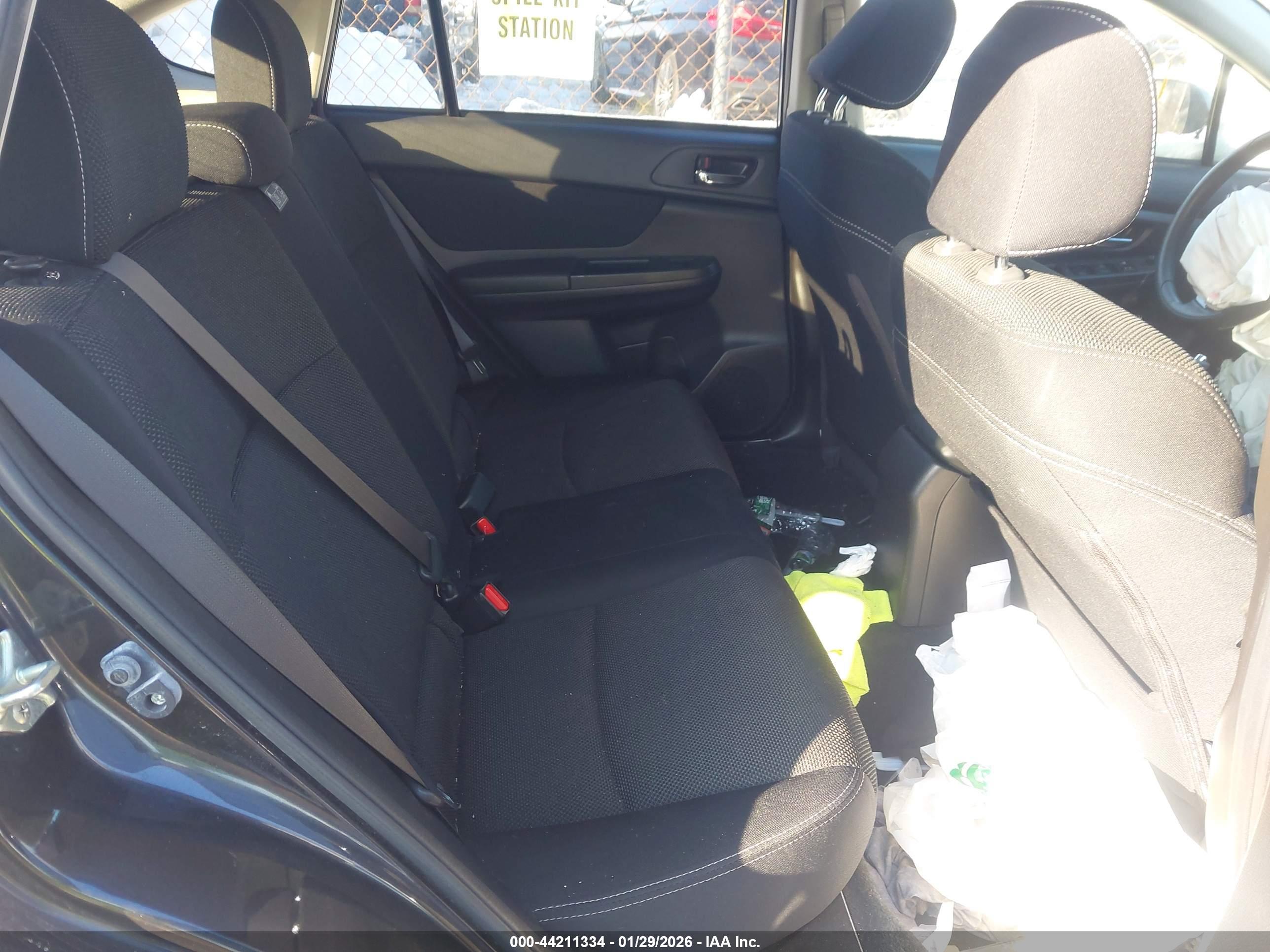 SUBARU XV image 8