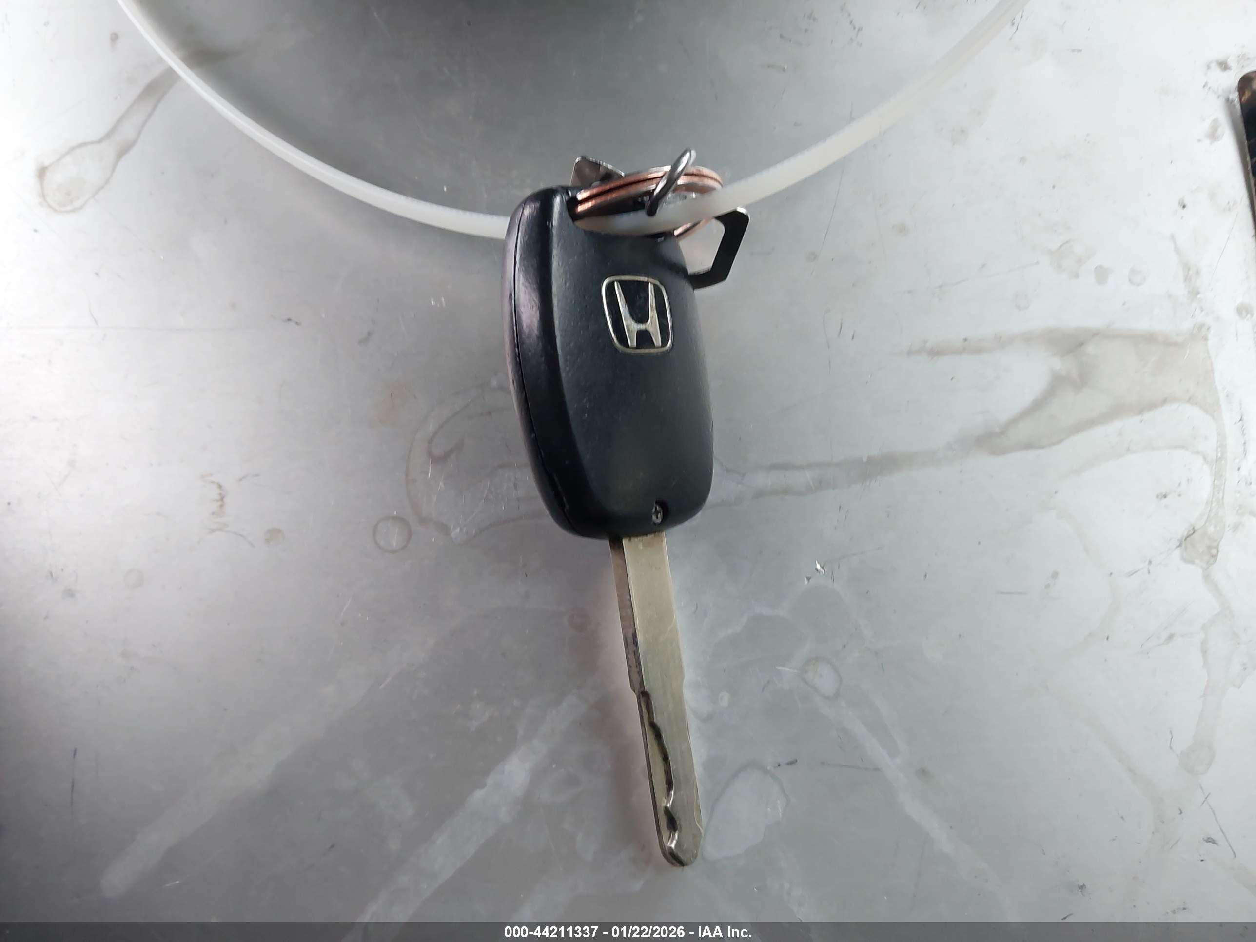 HONDA CIVIC image 11