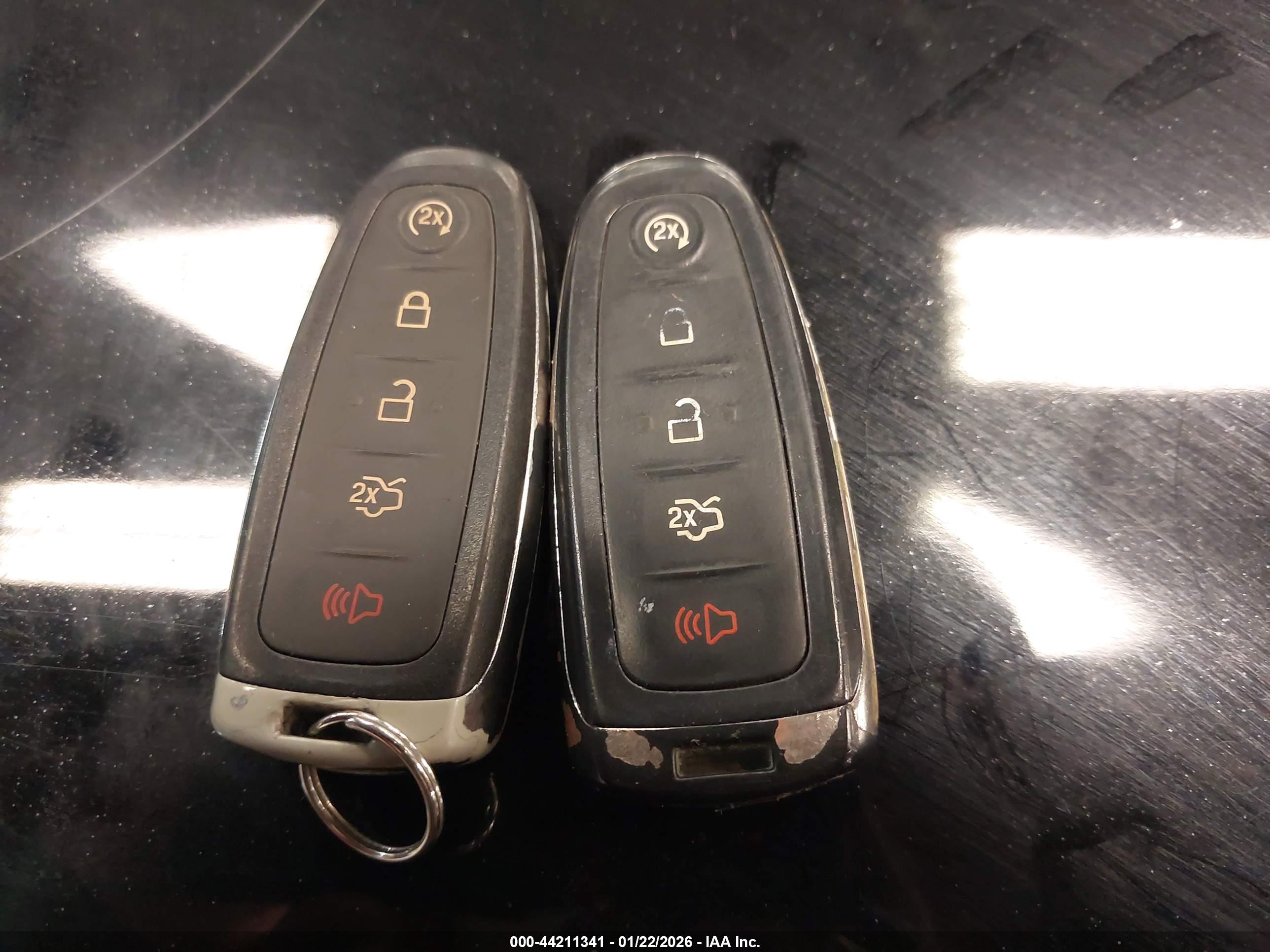 FORD ESCAPE image 11