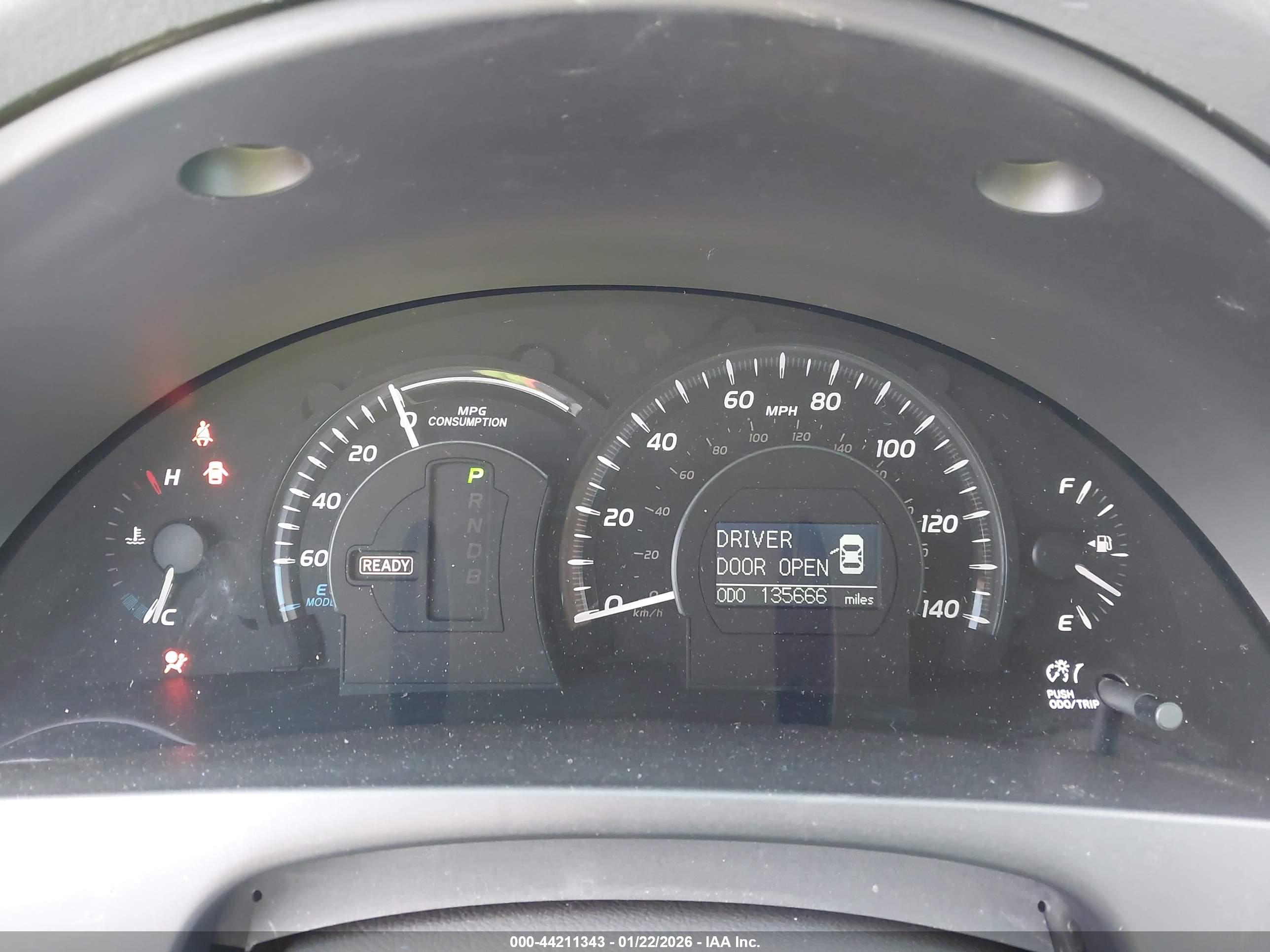 TOYOTA CAMRY image 7