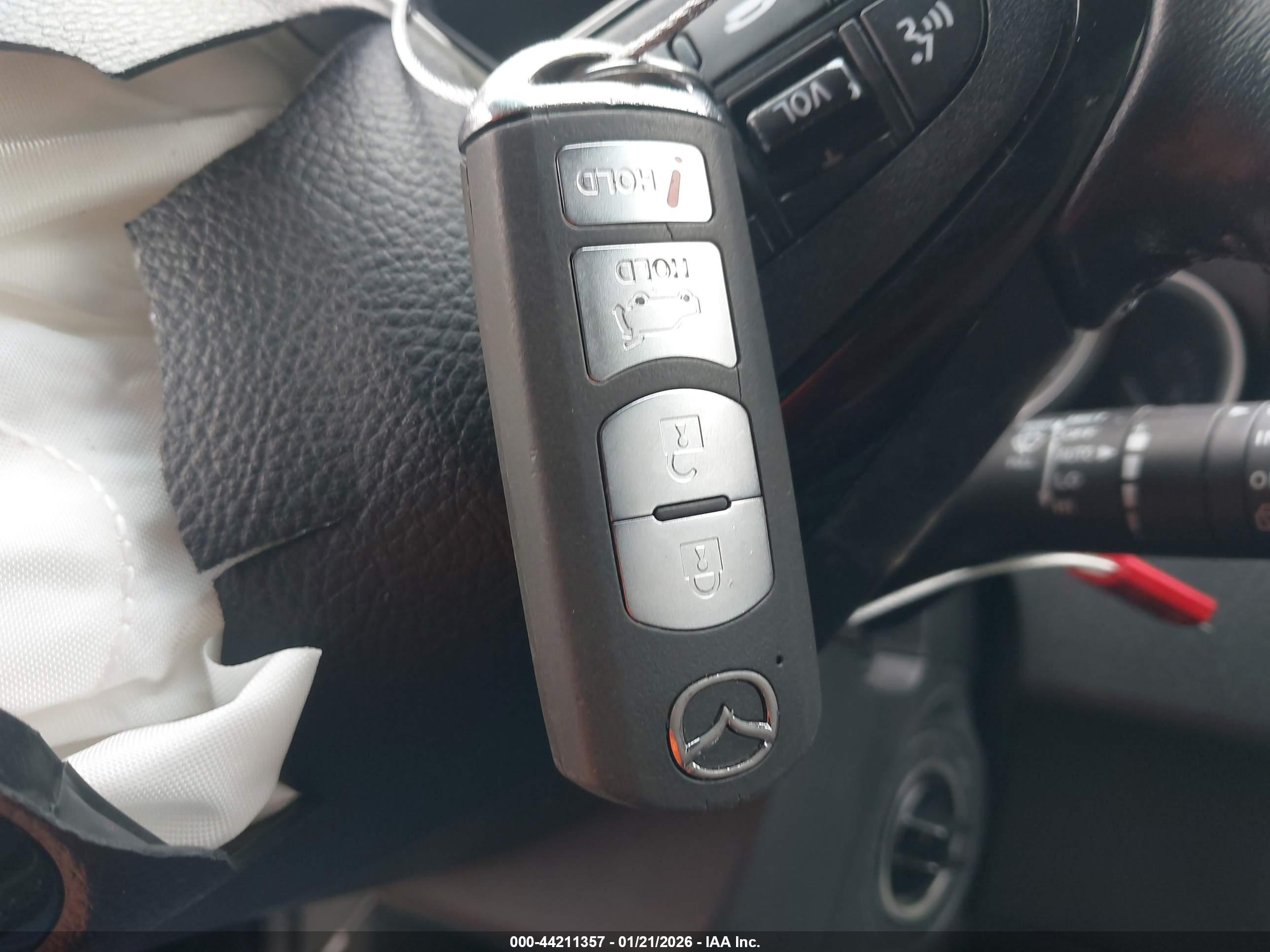 MAZDA CX-9 image 11