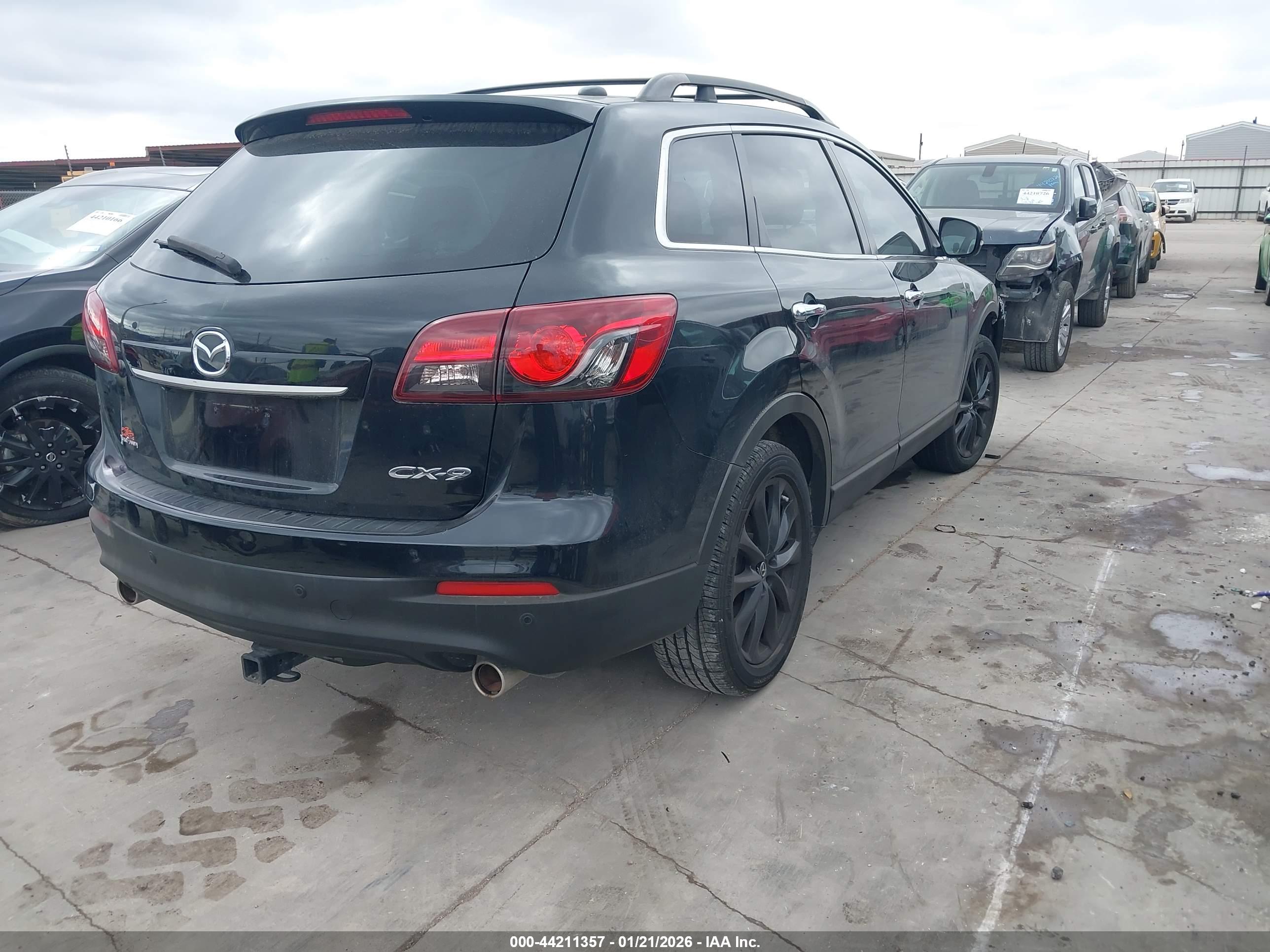 MAZDA CX-9 image 4