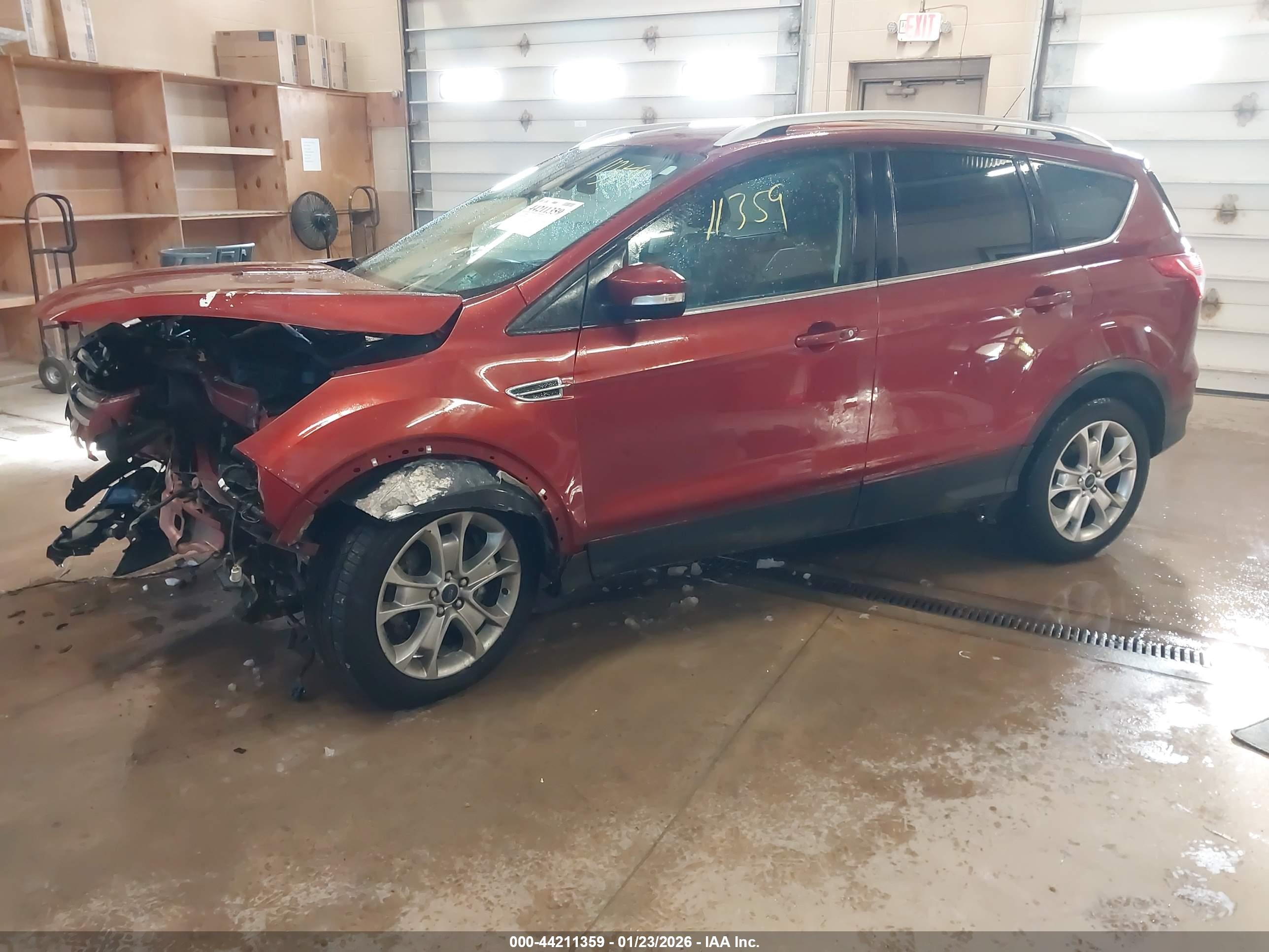 FORD ESCAPE image 2